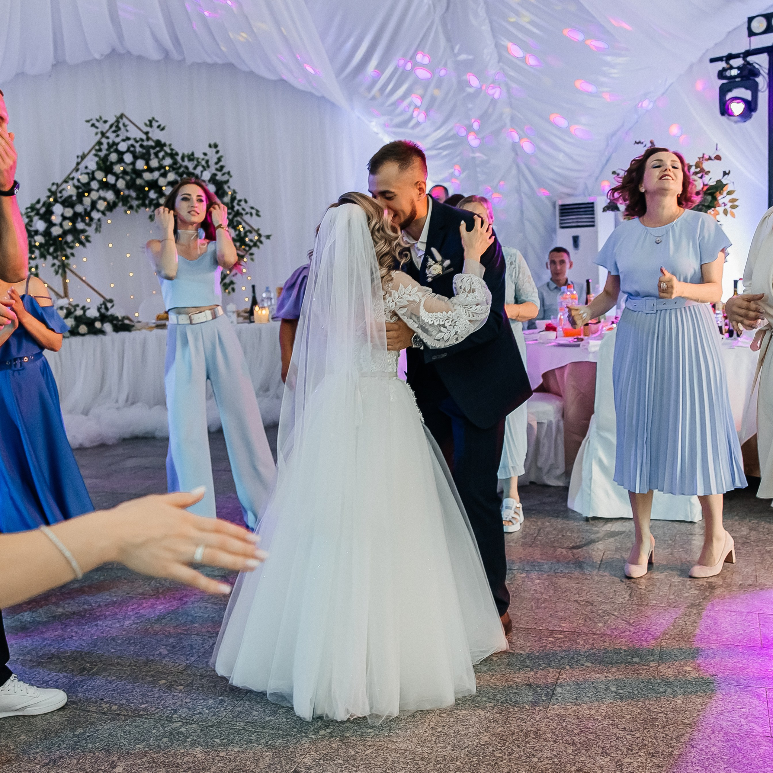 Оксана и Тимур. Свадебный и семейный фотограф Елизавета Ермак | Москва и МО