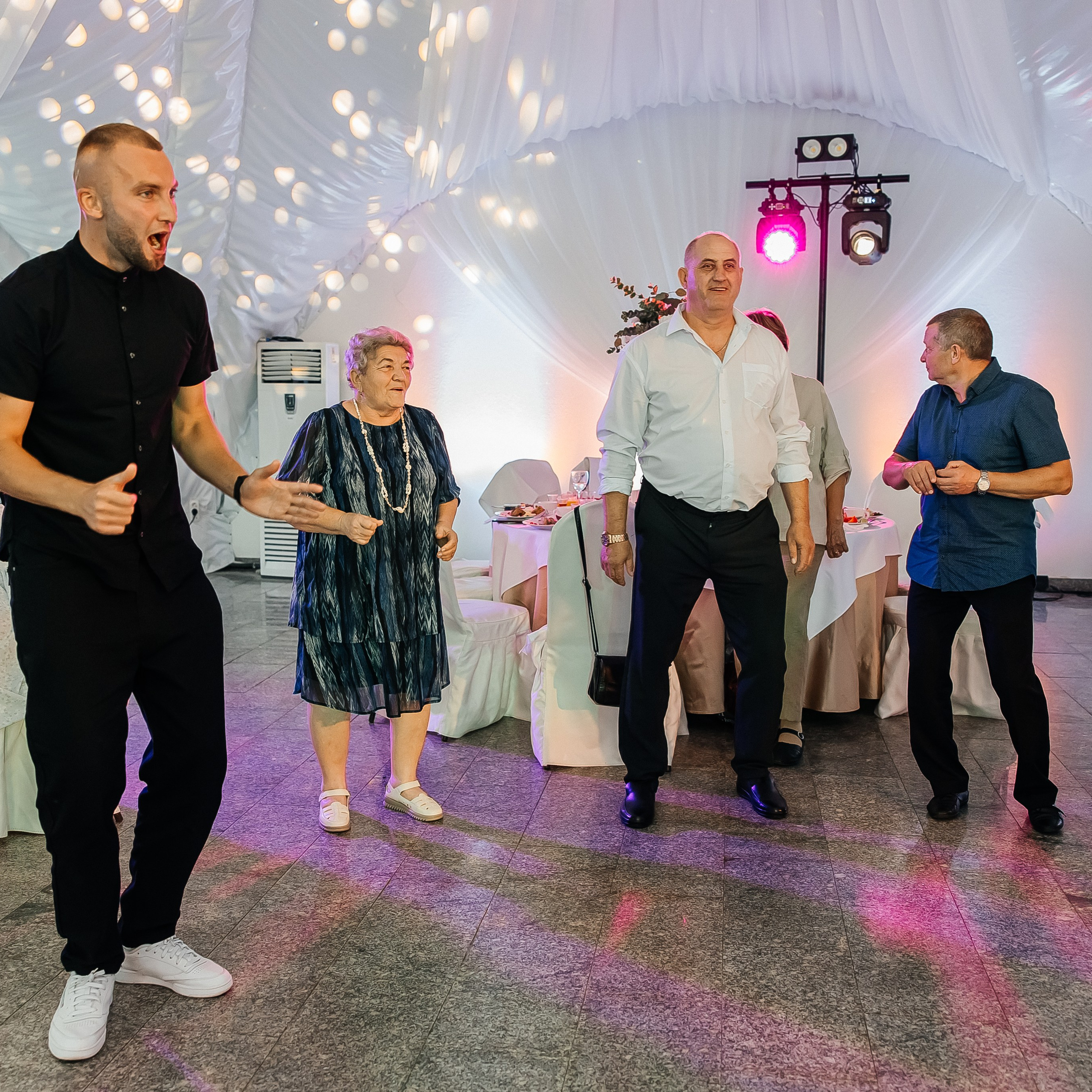 Оксана и Тимур. Свадебный и семейный фотограф Елизавета Ермак | Москва и МО