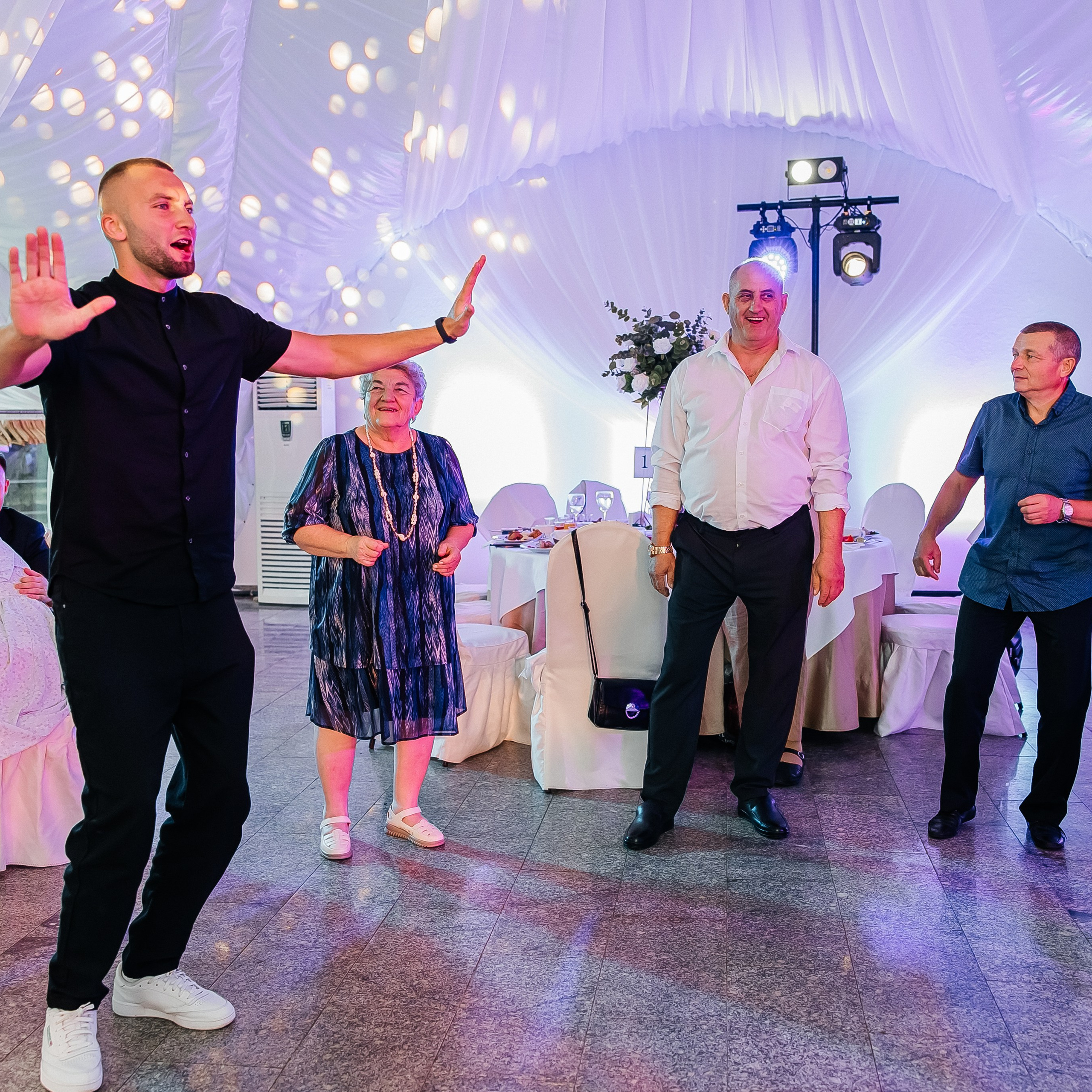 Оксана и Тимур. Свадебный и семейный фотограф Елизавета Ермак | Москва и МО