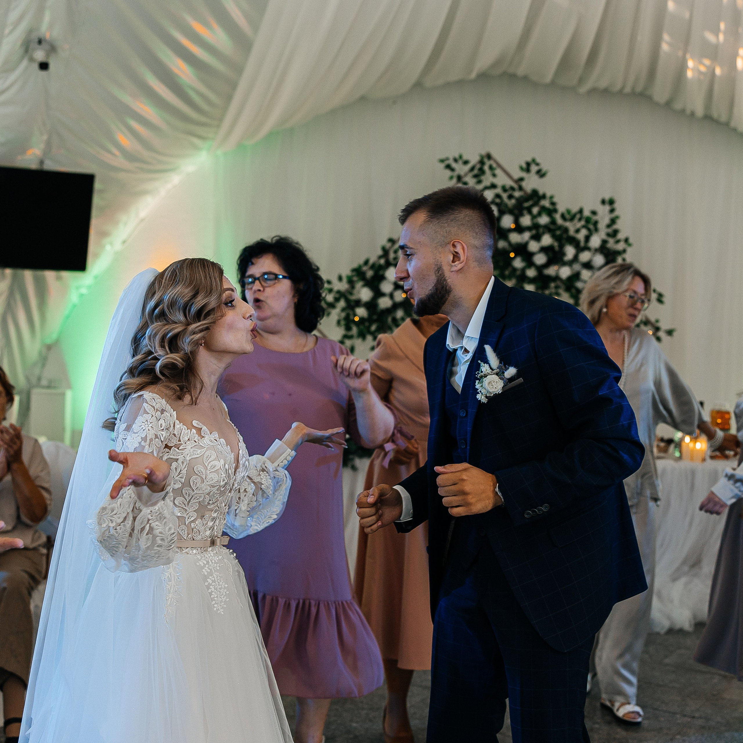 Оксана и Тимур. Свадебный и семейный фотограф Елизавета Ермак | Москва и МО