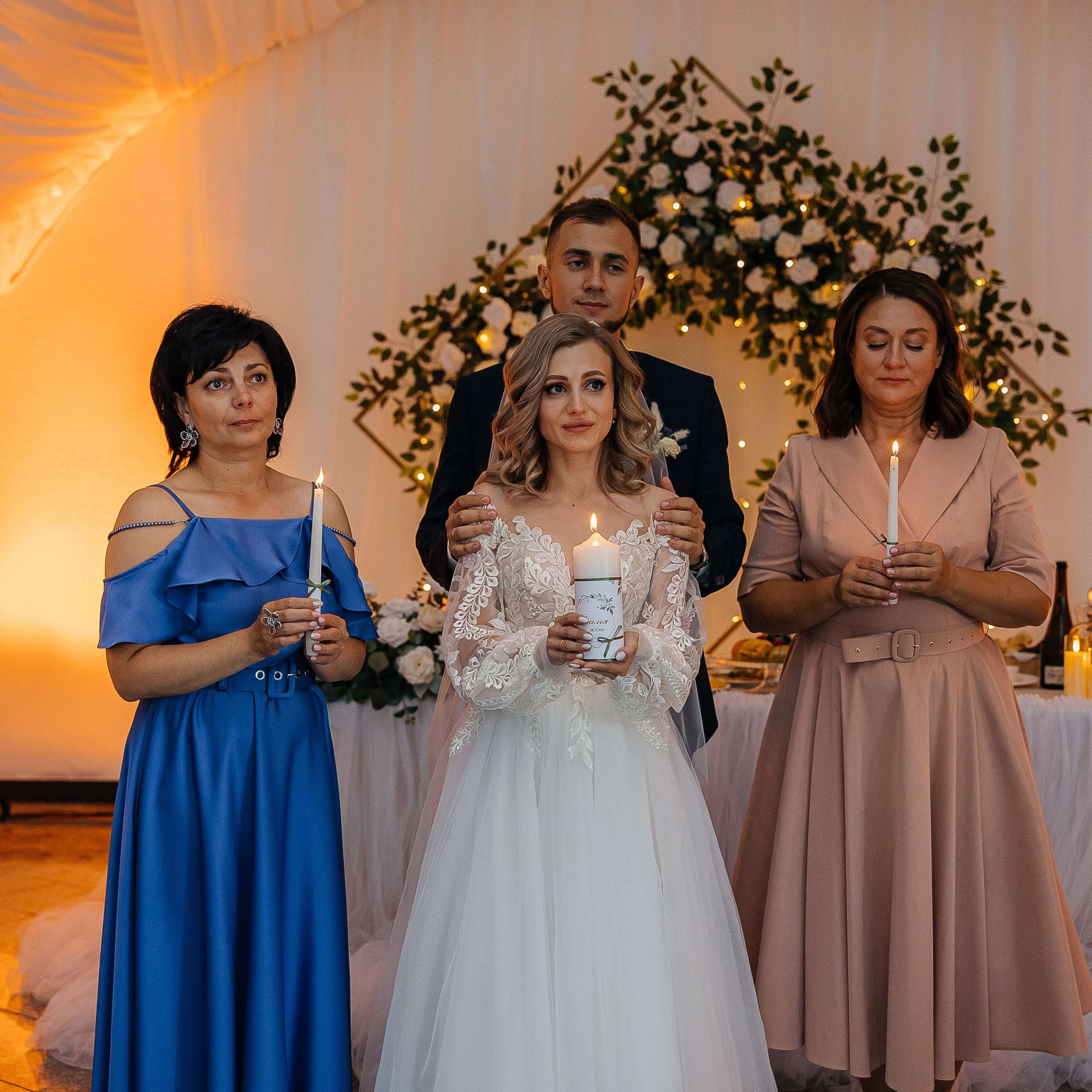 Оксана и Тимур. Свадебный и семейный фотограф Елизавета Ермак | Москва и МО