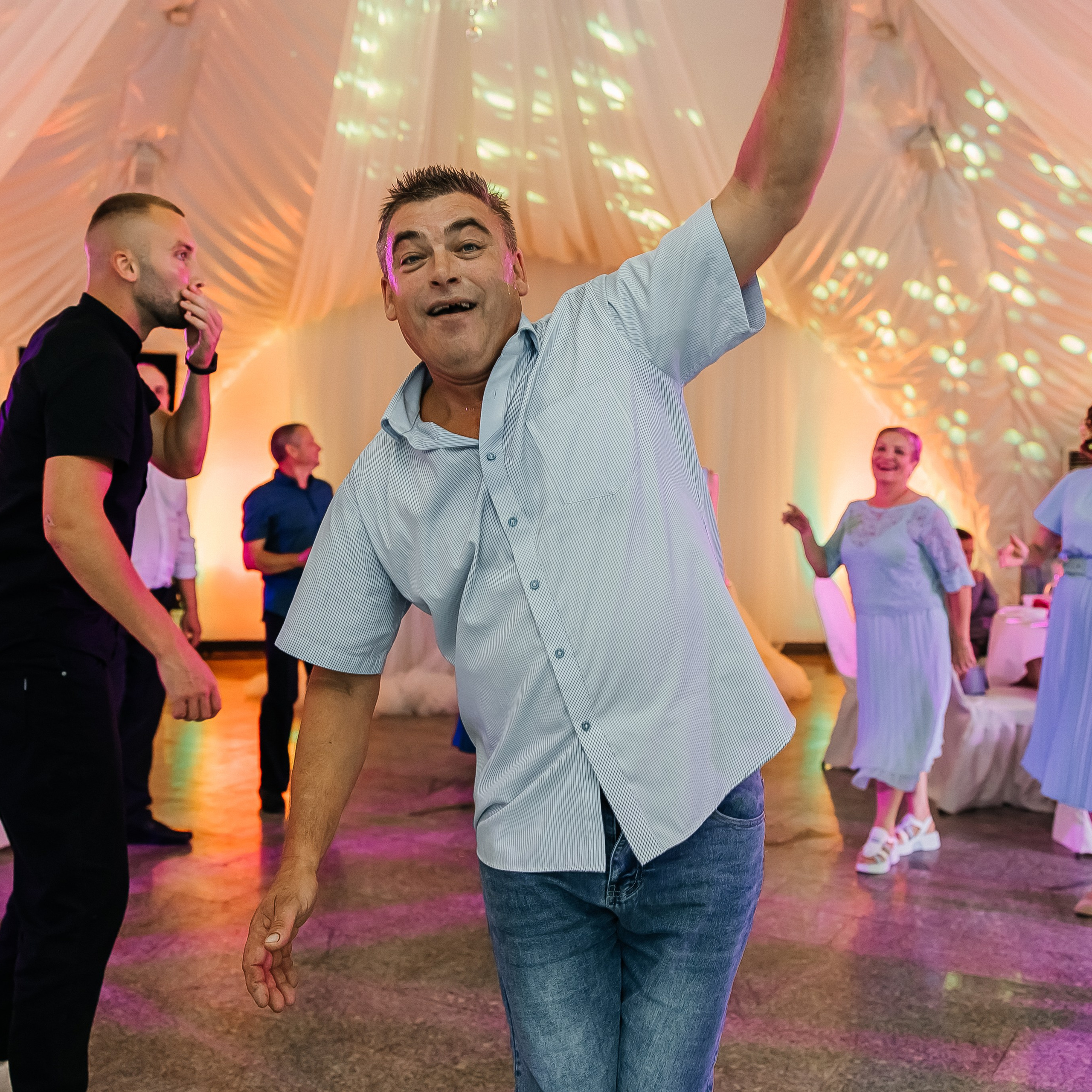 Оксана и Тимур. Свадебный и семейный фотограф Елизавета Ермак | Москва и МО