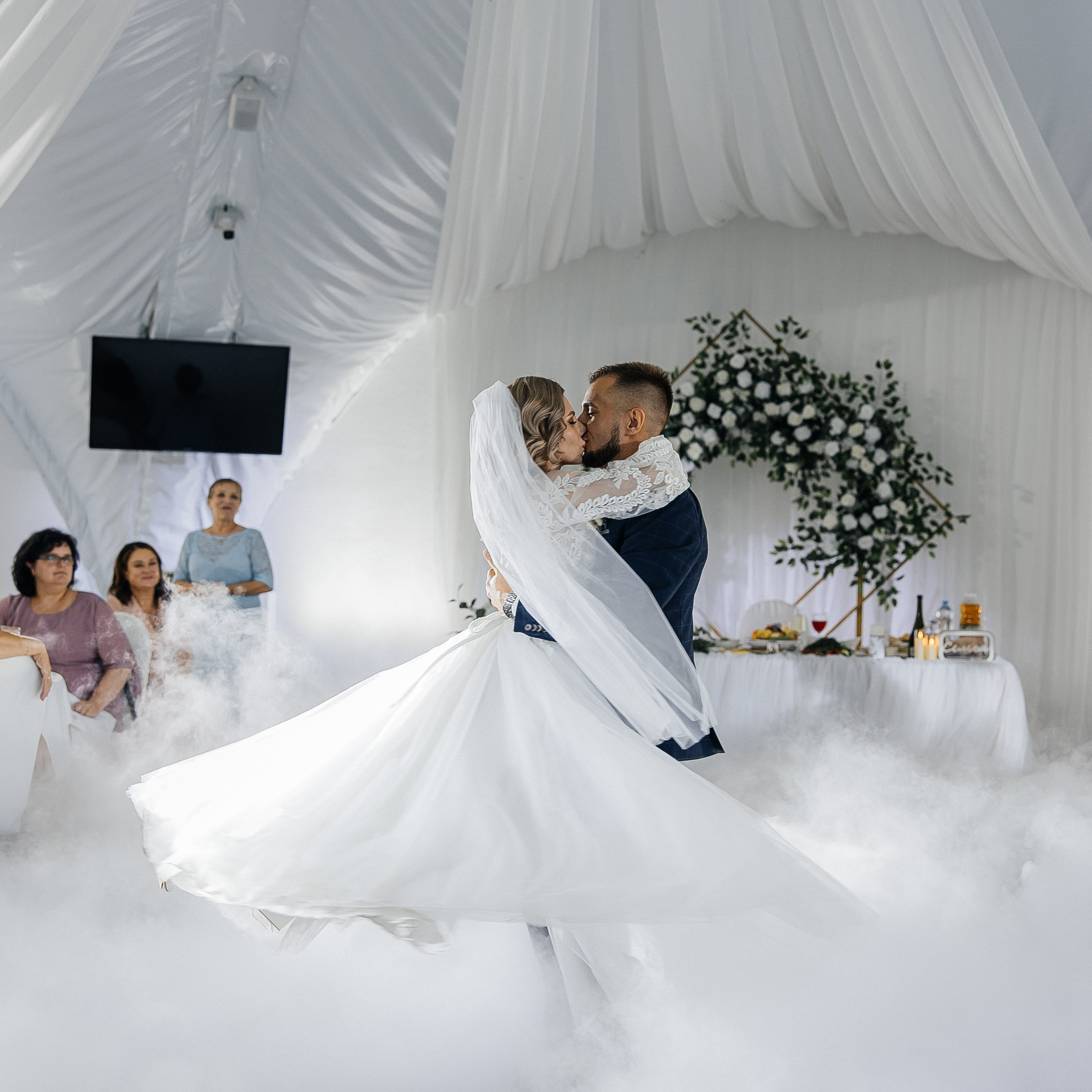 Оксана и Тимур. Свадебный и семейный фотограф Елизавета Ермак | Москва и МО