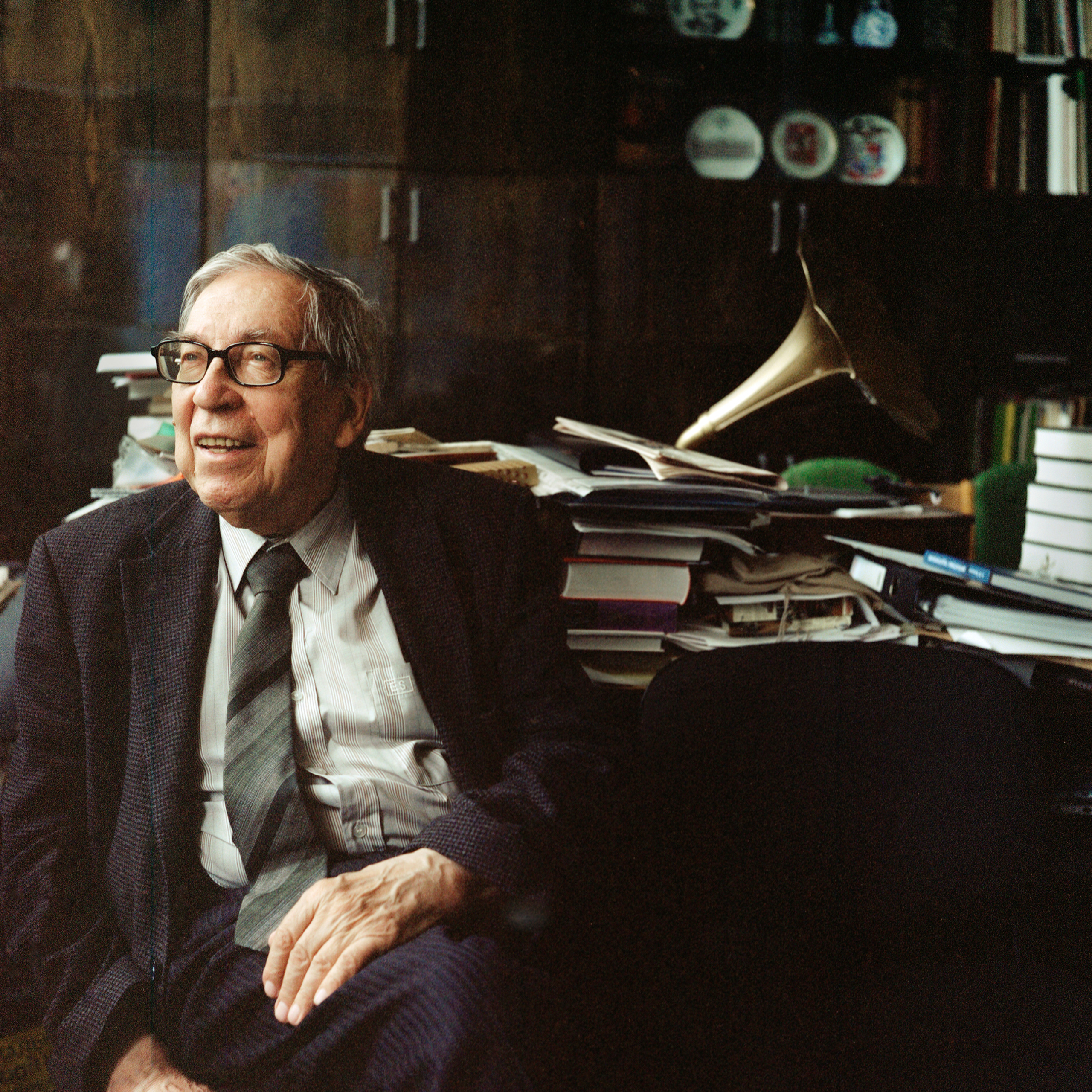 Yasen Zasurskiy for F5 Magazine. Anastasia Tsayder