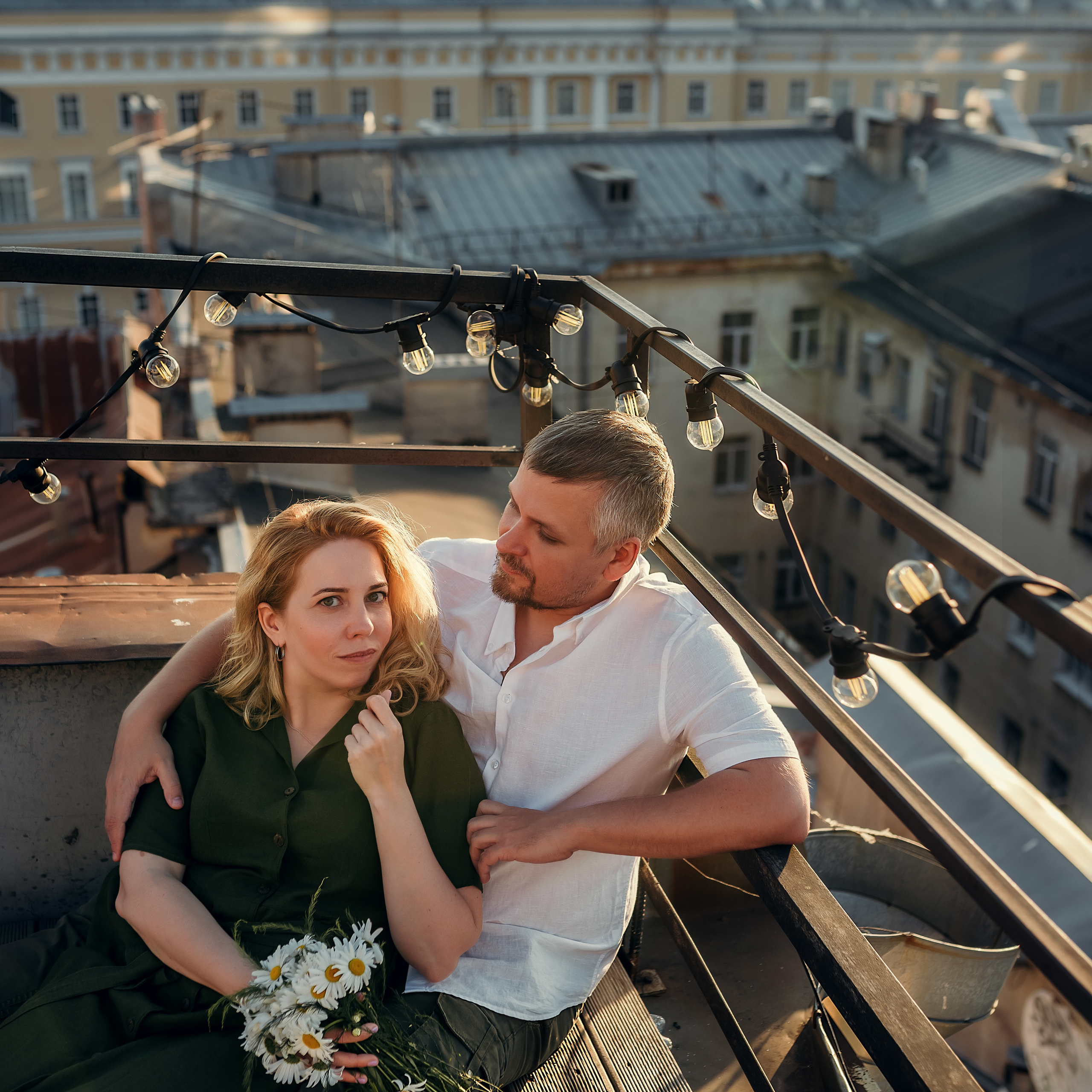 Дина и Александр, набережная Зимней канавки + крыша