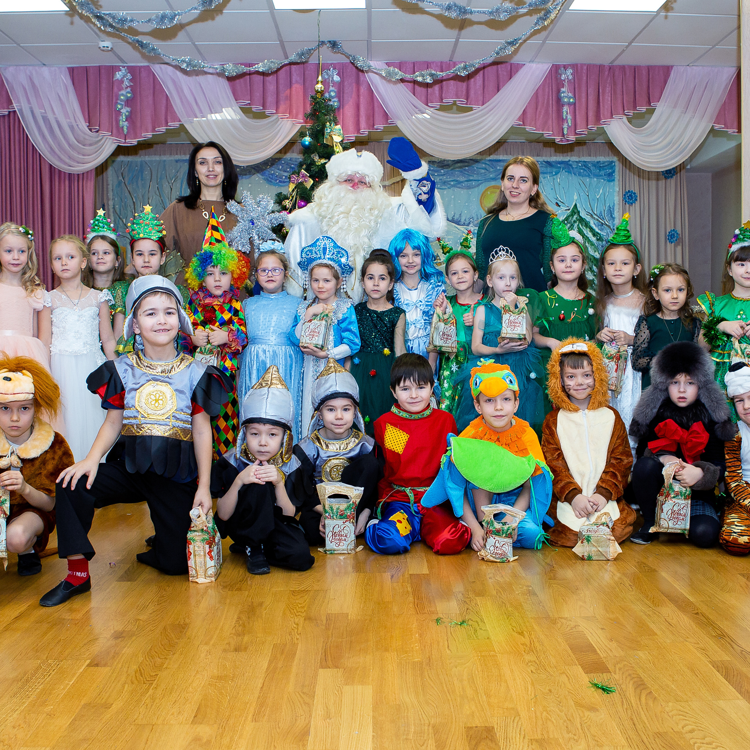 Новогодний утренник 2021 г