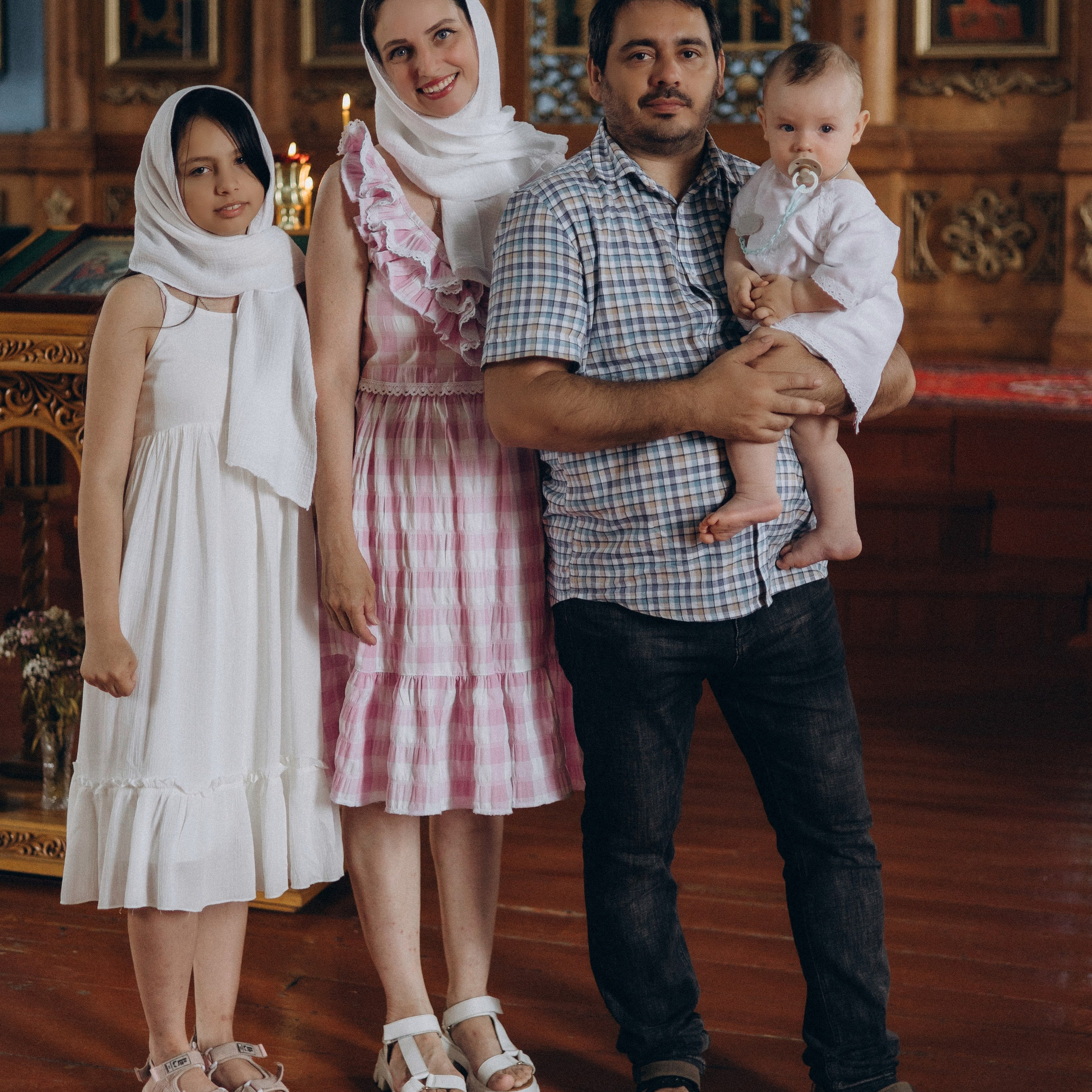 Крещение Сашеньки. Женский семейный фотограф Барнаул Евгения Власова