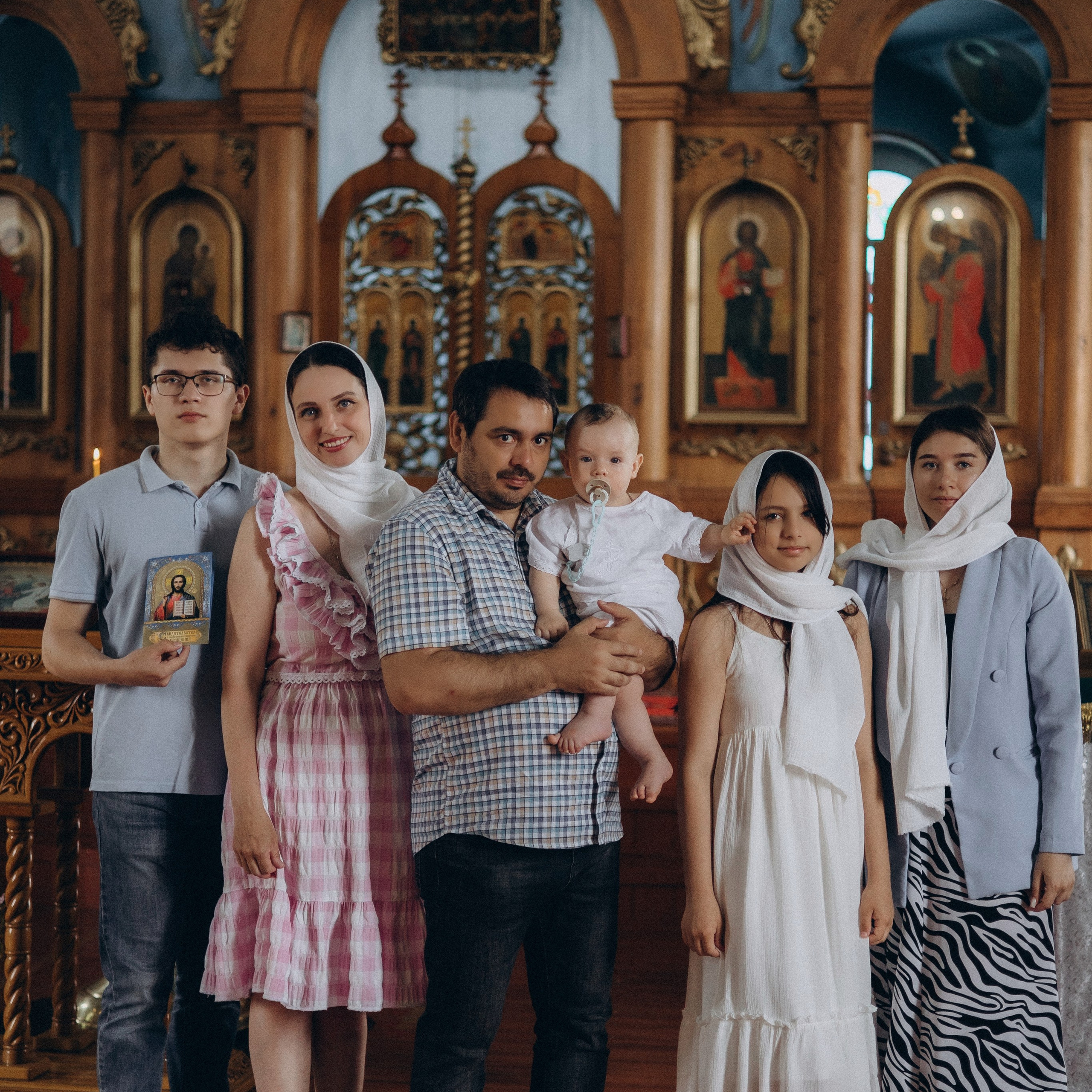 Крещение Сашеньки. Женский семейный фотограф Барнаул Евгения Власова