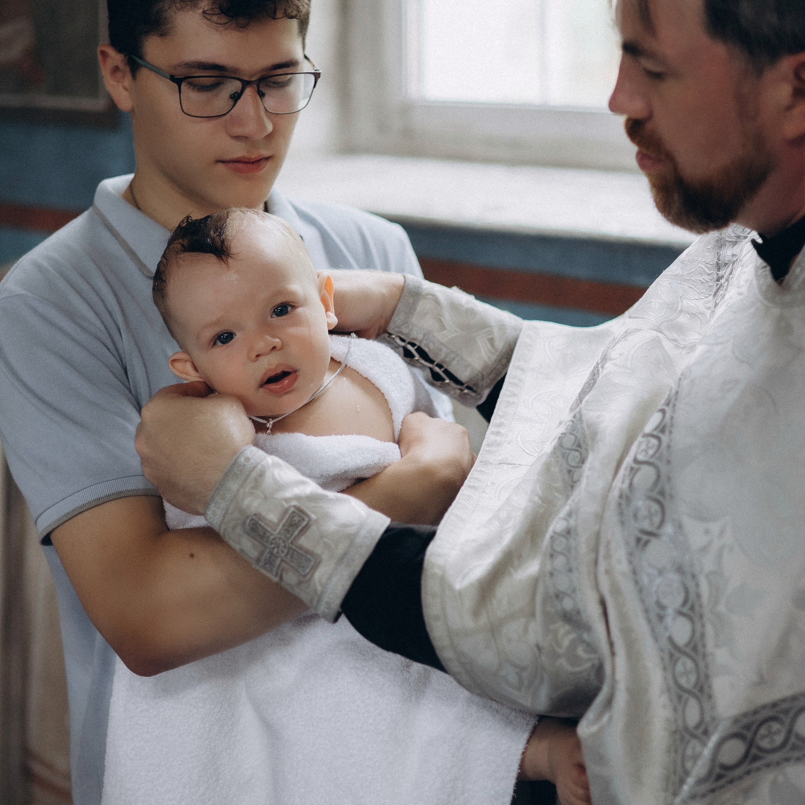 Крещение Сашеньки. Женский семейный фотограф Барнаул Евгения Власова