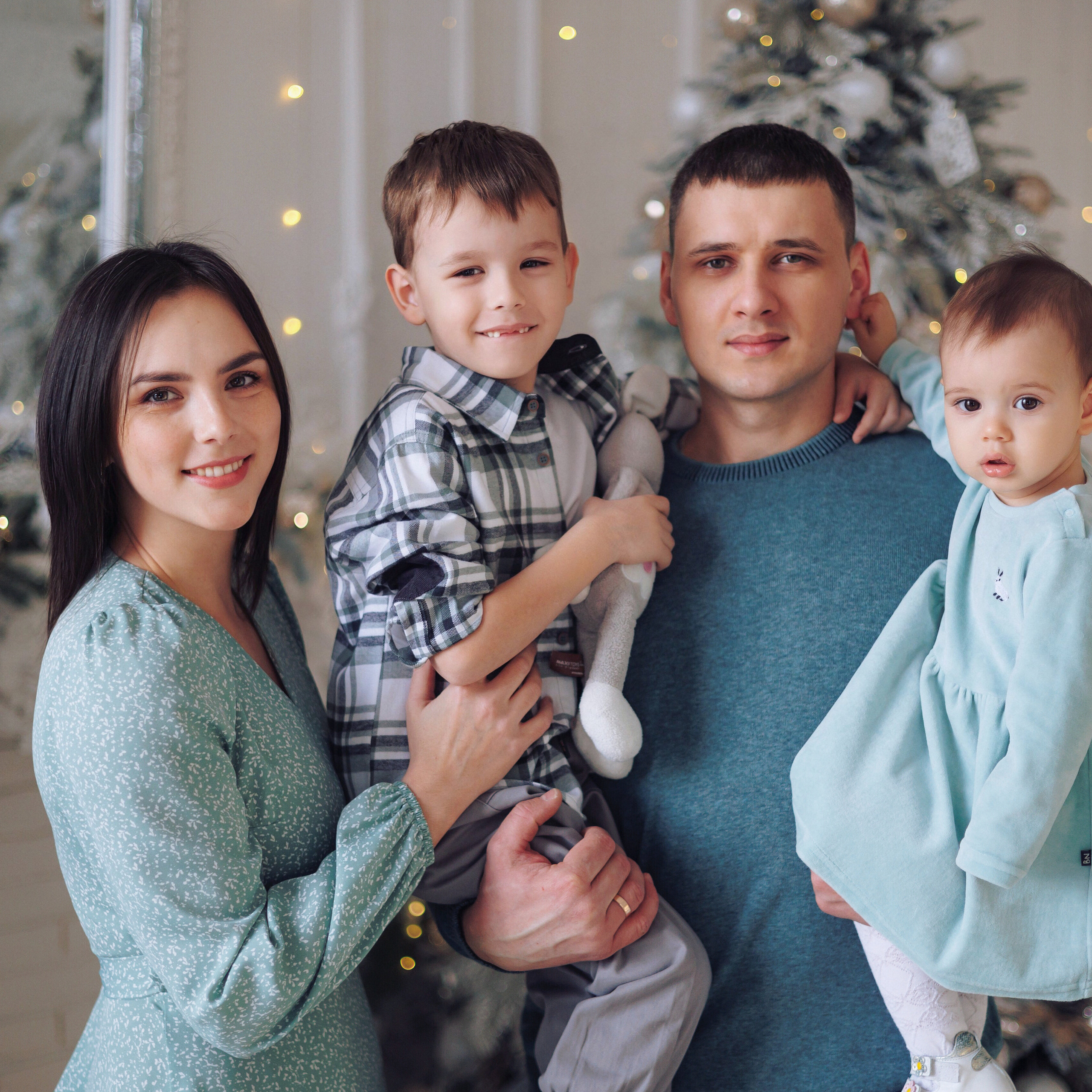 Фотосессии в фотостудии Шоколад. Женский семейный фотограф Барнаул Евгения Власова