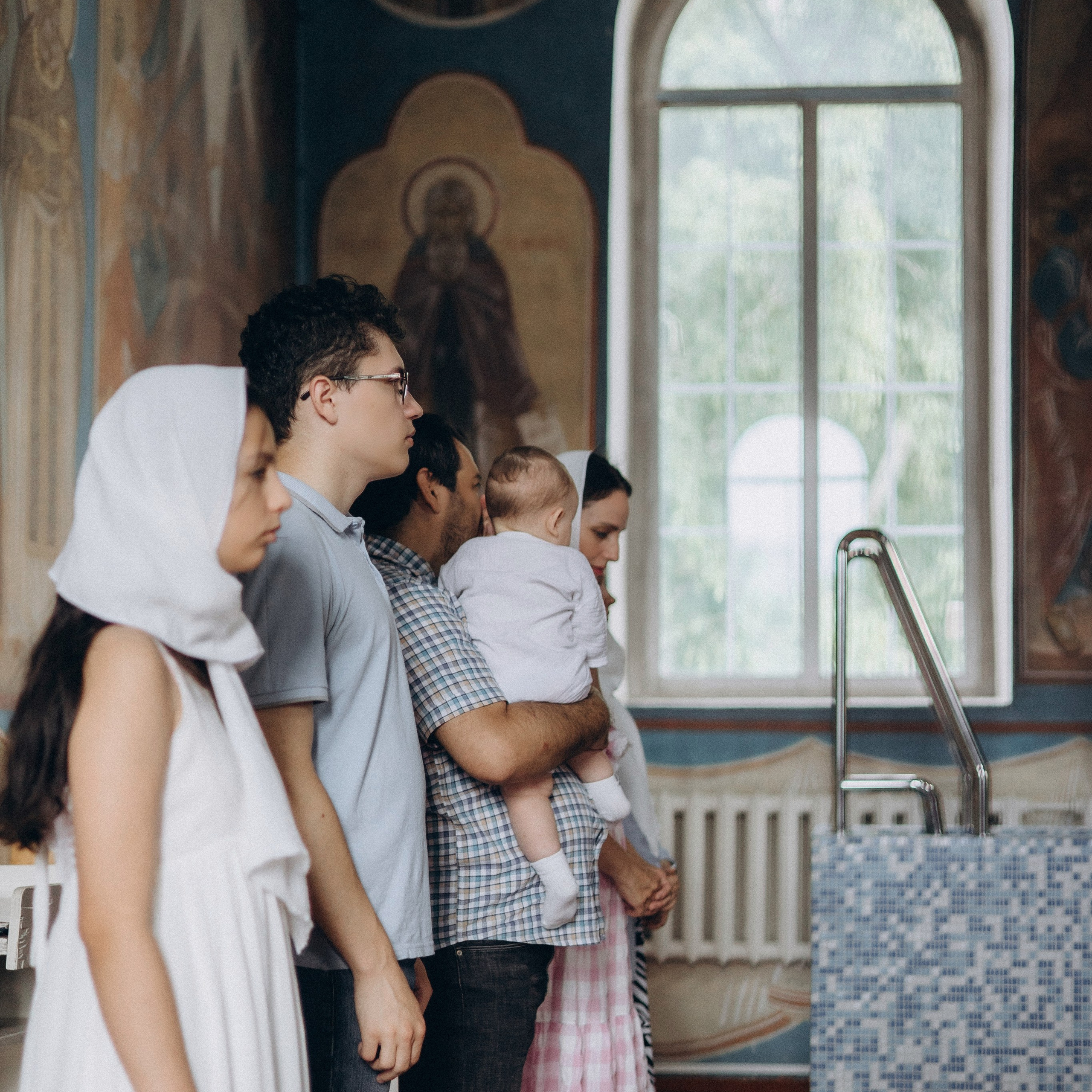 Крещение Сашеньки. Женский семейный фотограф Барнаул Евгения Власова