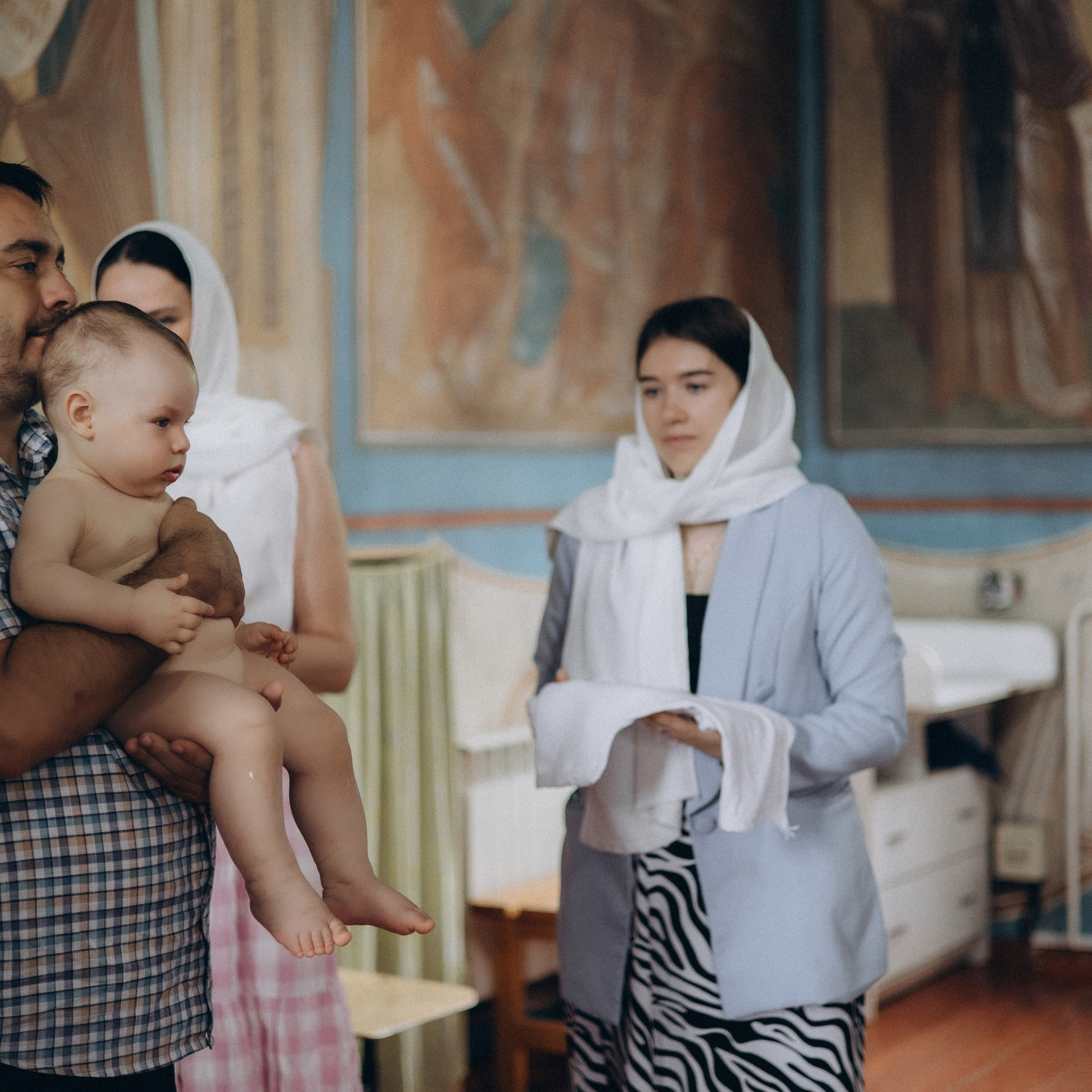 Крещение Сашеньки. Женский семейный фотограф Барнаул Евгения Власова