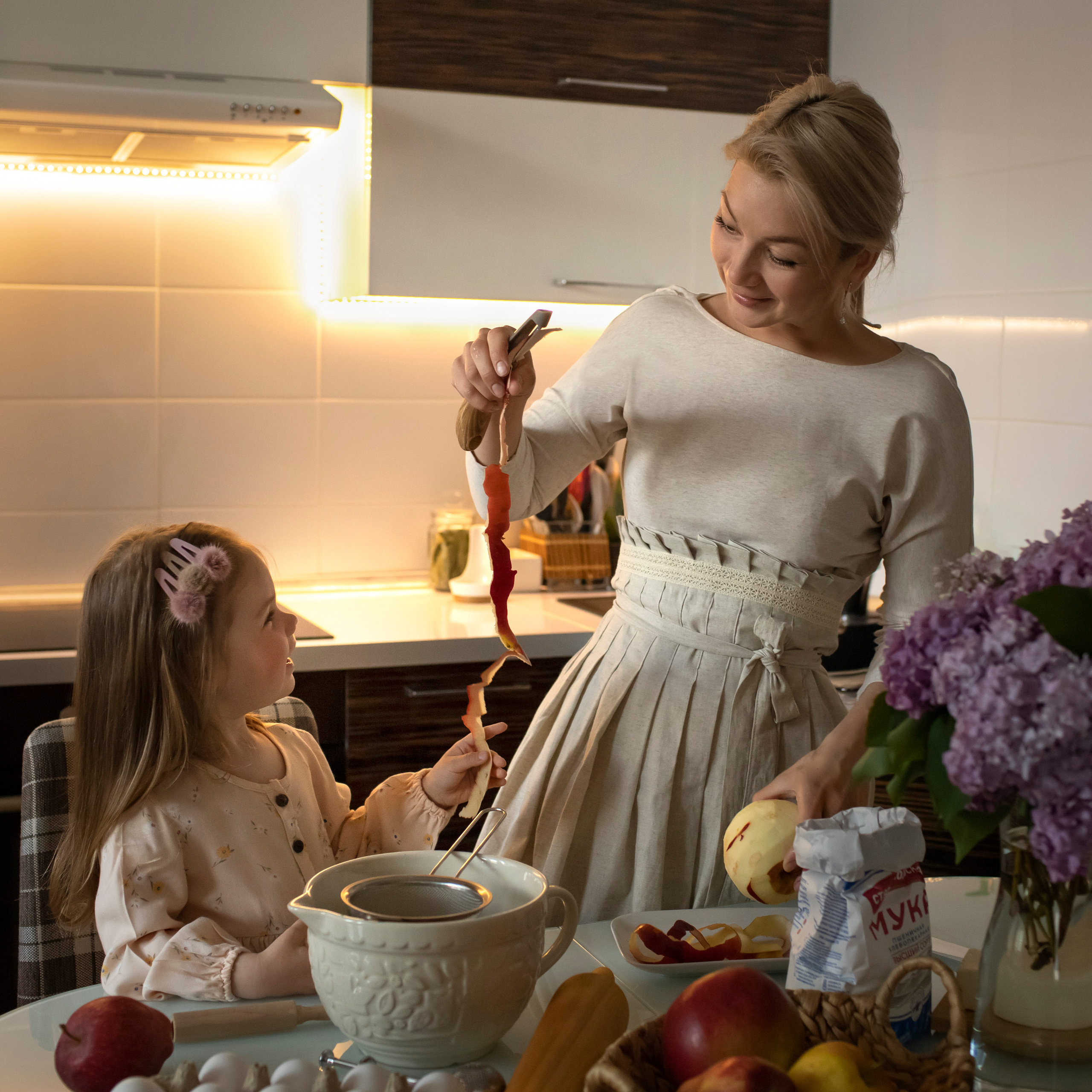 Домашняя съемка — В гостях у Алены и Ксюши