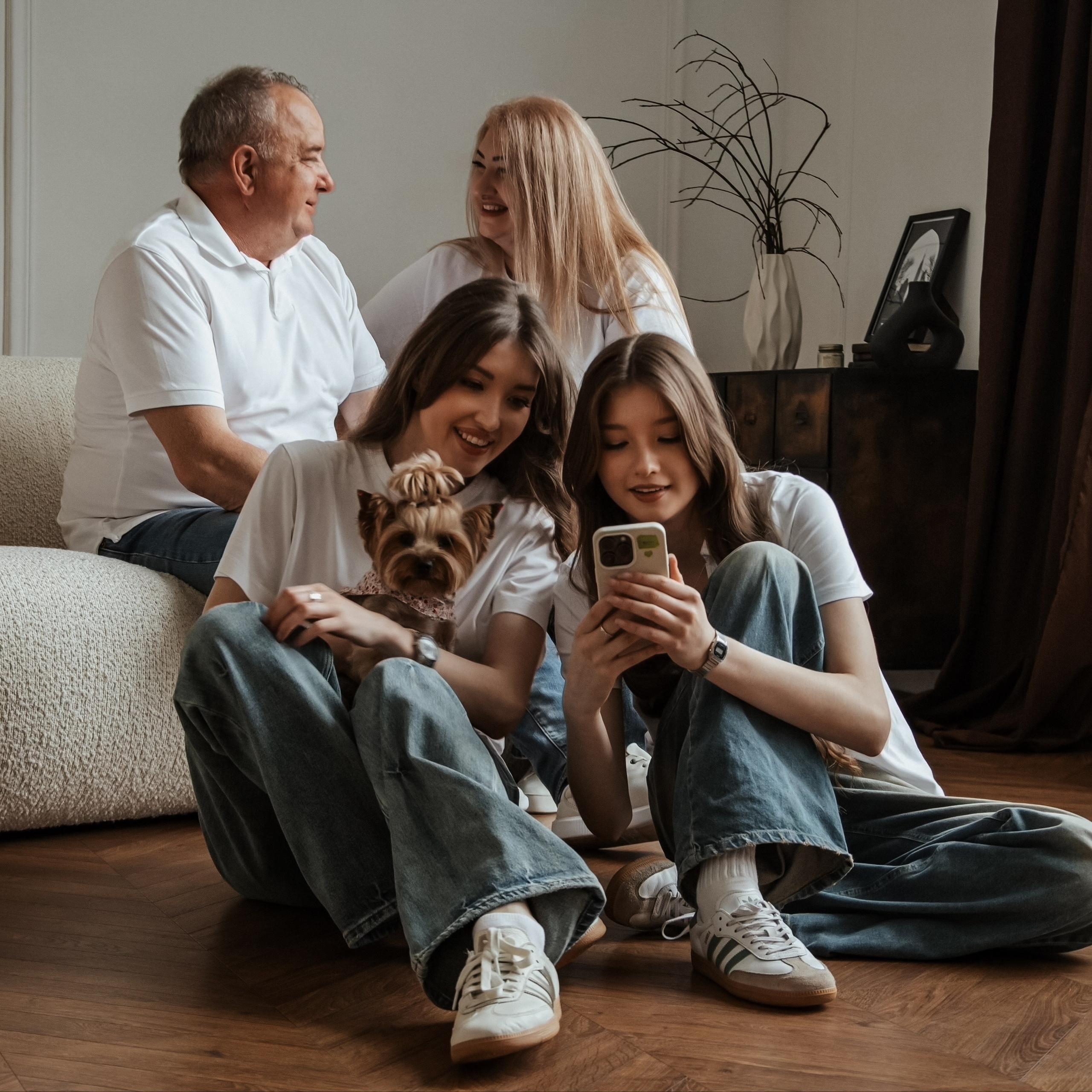 Семейная история. Фотостудия Дача