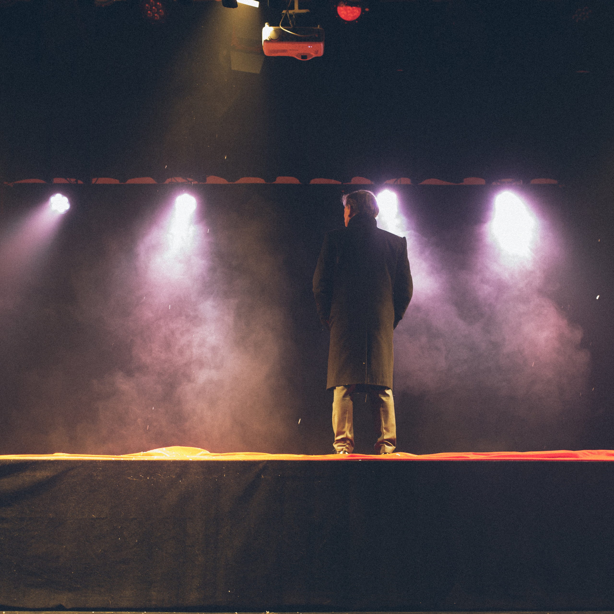 Спектакль «А. Каренин». Театр Усть-Илимск