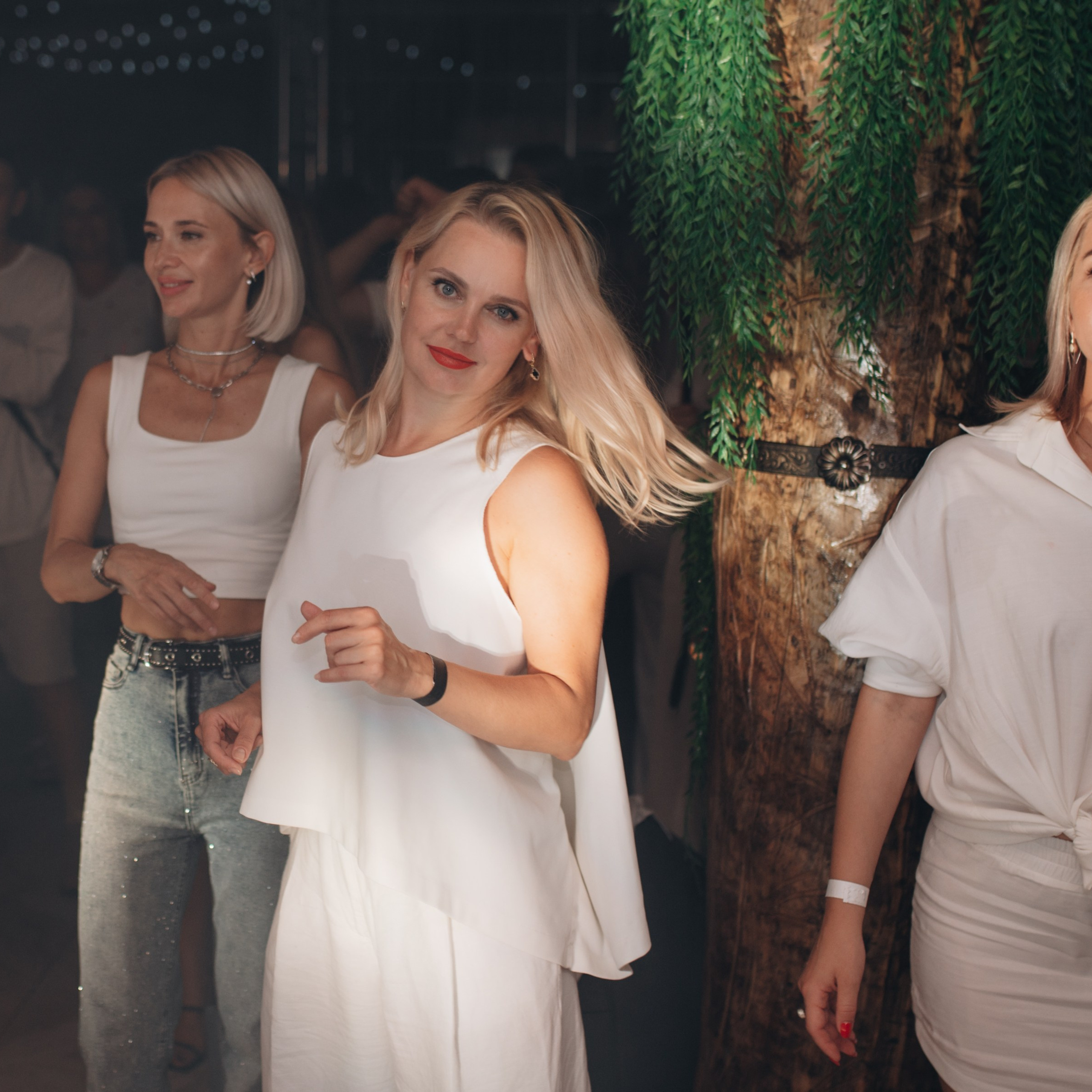 White Party 2024 «Сибирский залив». Свадебный и индивидуальный Фотограф г. Усть-Илимск Дмитрий Белозеров