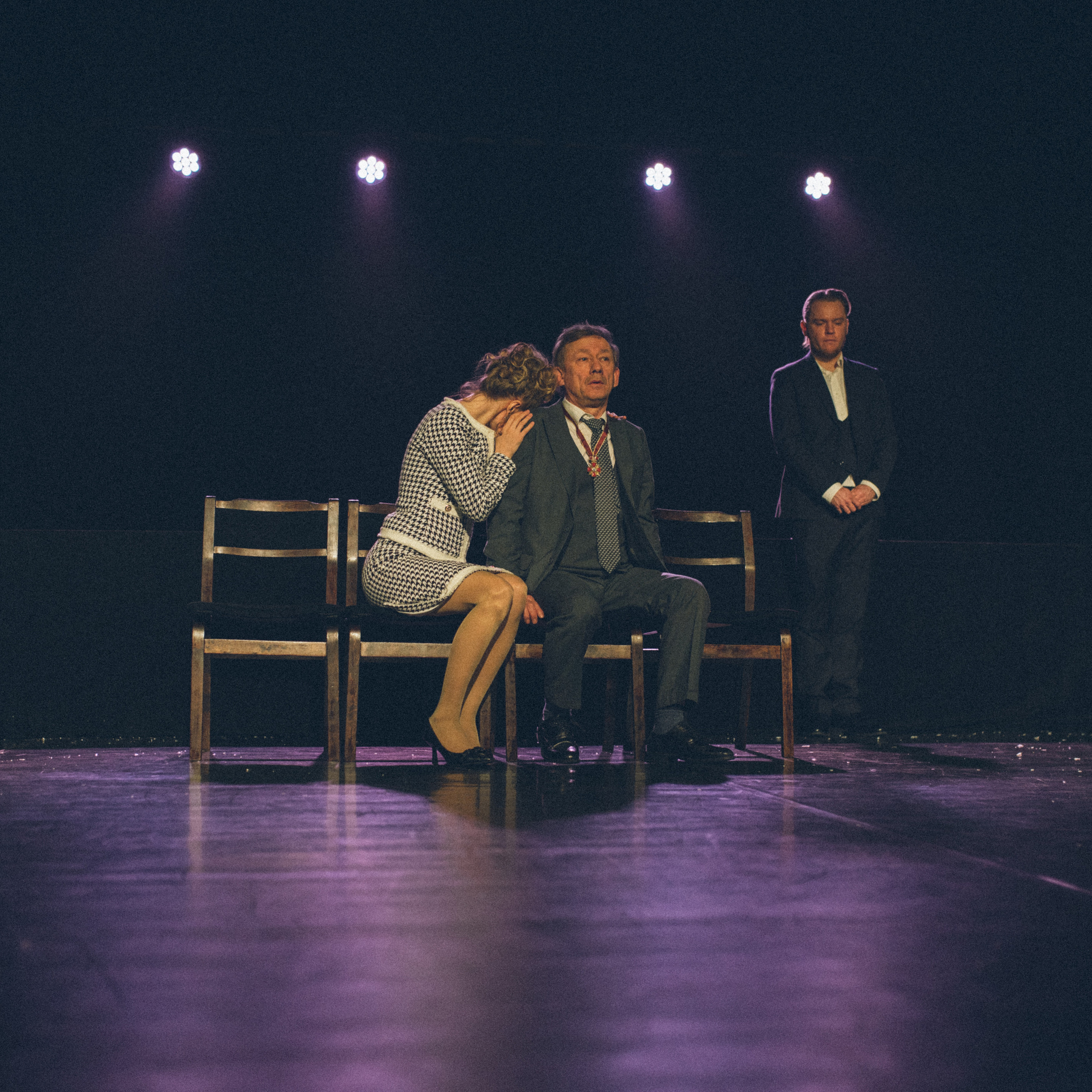 Театр Усть-Илимск. Свадебный и индивидуальный Фотограф г. Усть-Илимск Дмитрий Белозеров