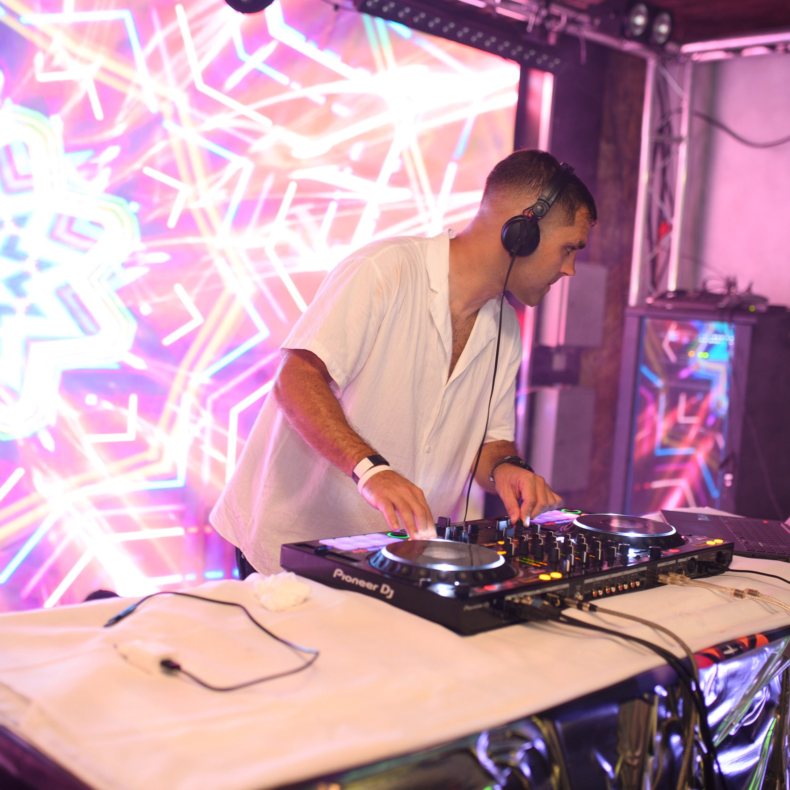 White Party 2024 «Сибирский залив». Свадебный и индивидуальный Фотограф г. Усть-Илимск Дмитрий Белозеров