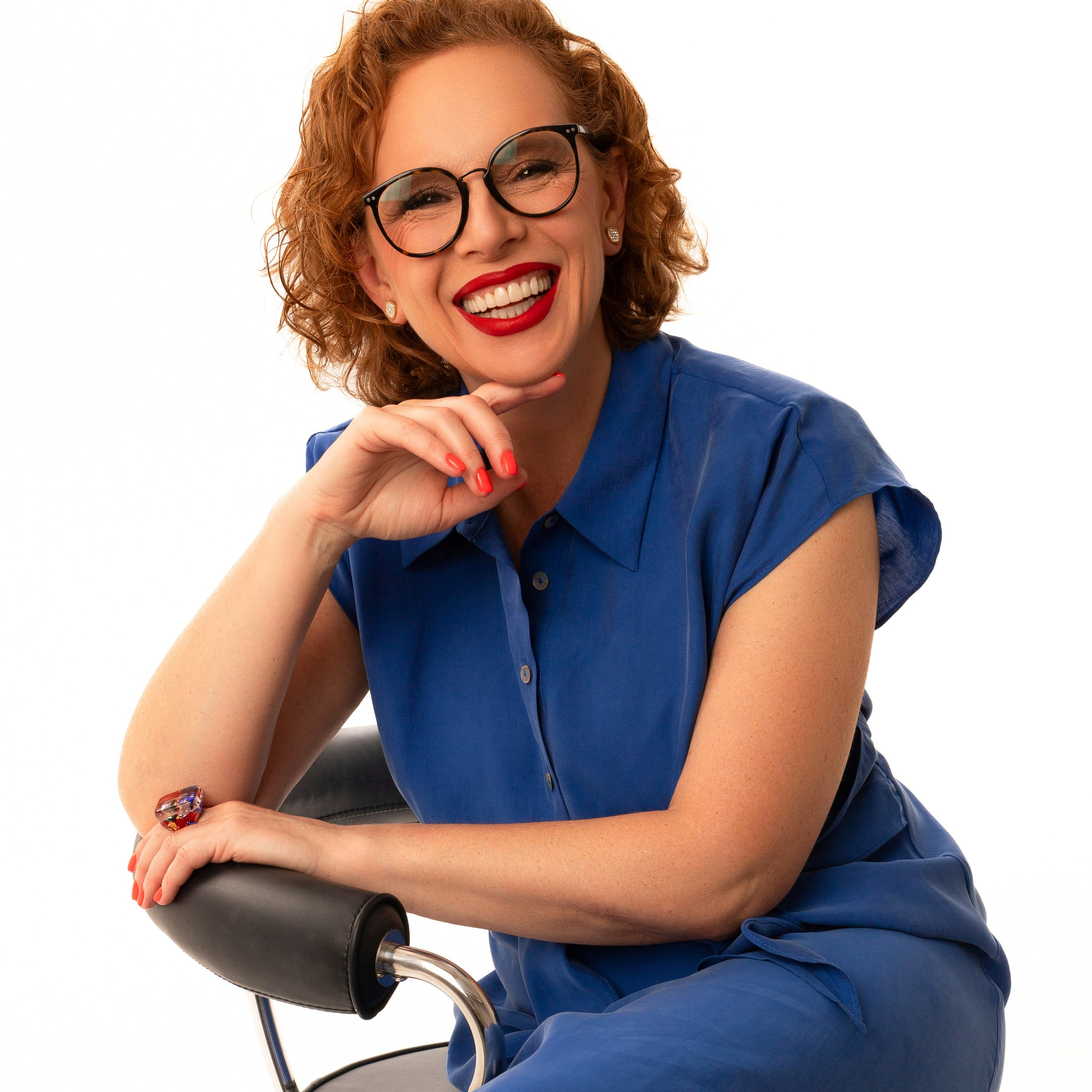 Юлия (стоматолог)