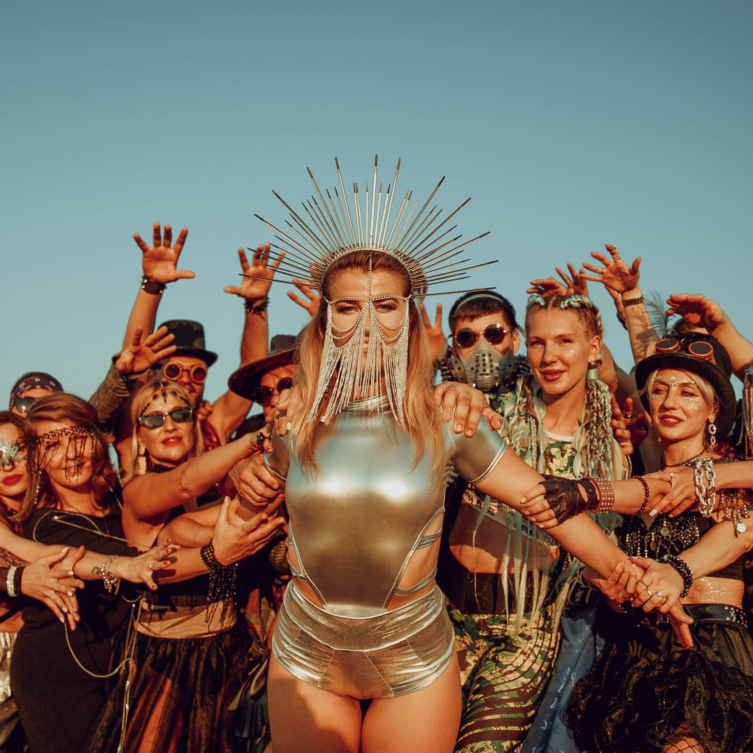 Фотосессия в&nbsp;стиле «Бернинг мэн»