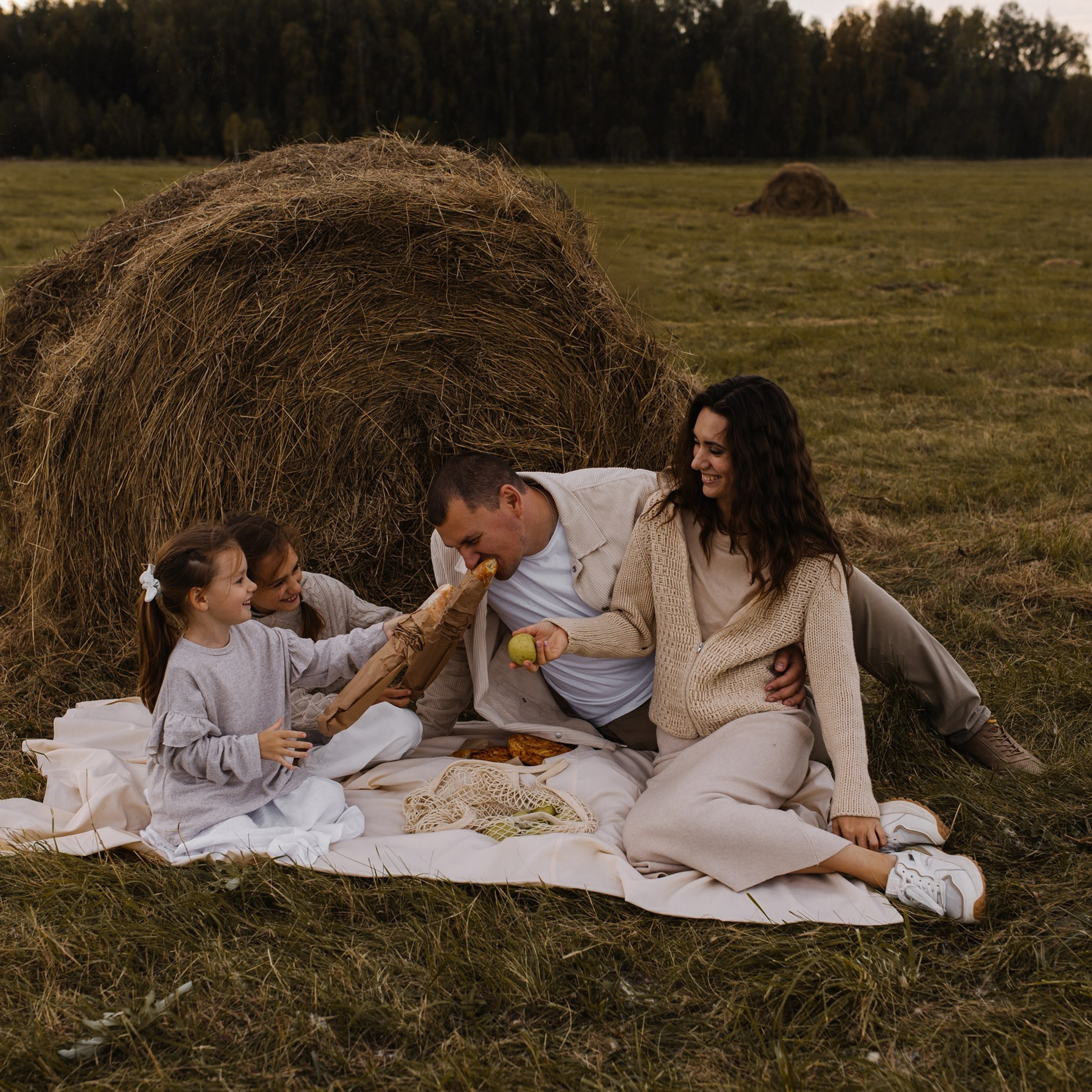 Благодарю Вас мои дорогие герою за Вашу обратную связь, очен ценно и важно для меня. Семейный фотограф, фотограф на роды в Челябинске Калистратова Кристина