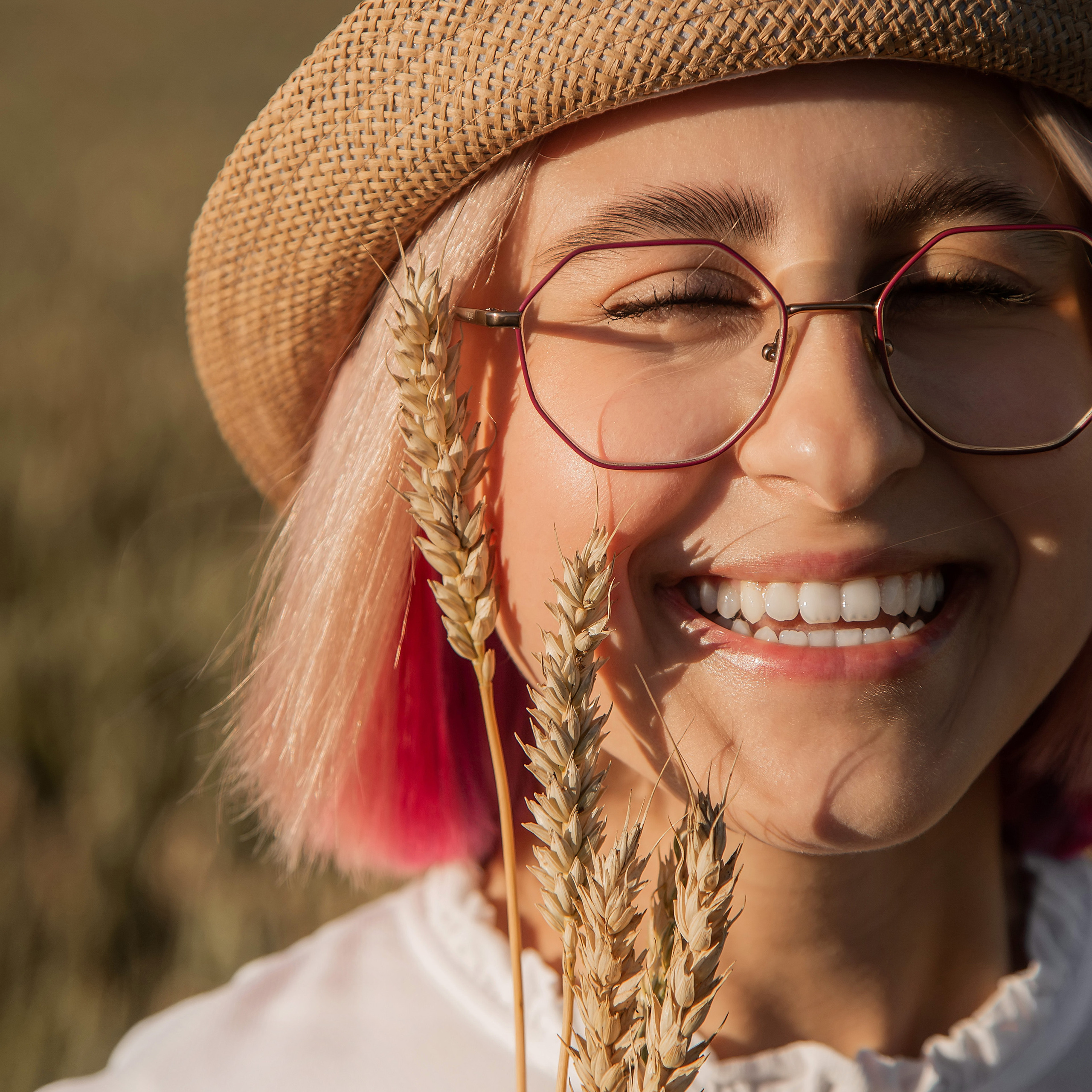 В ПОЛЕ ПШЕНИЦЫ