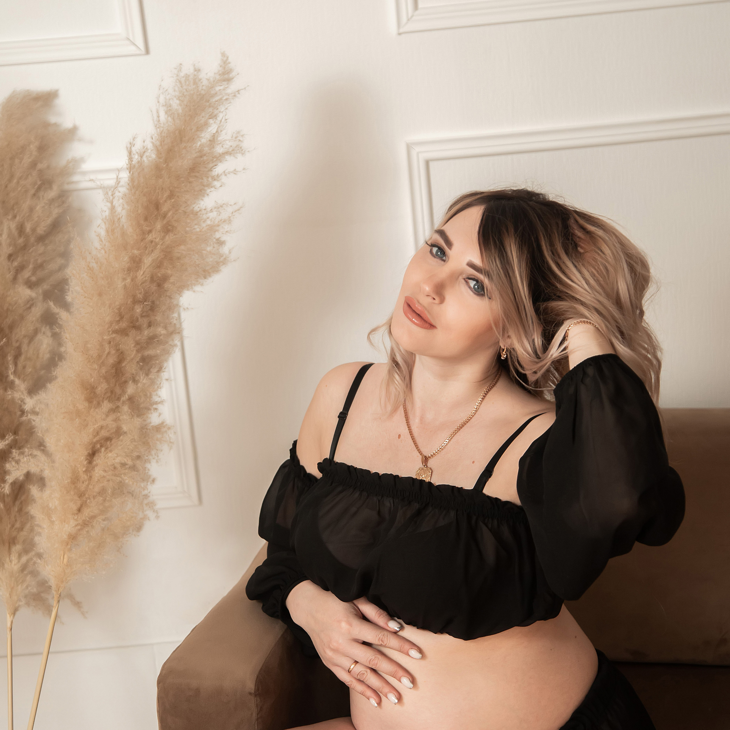 АНЖЕЛА В ОЖИДАНИИ ЧУДА