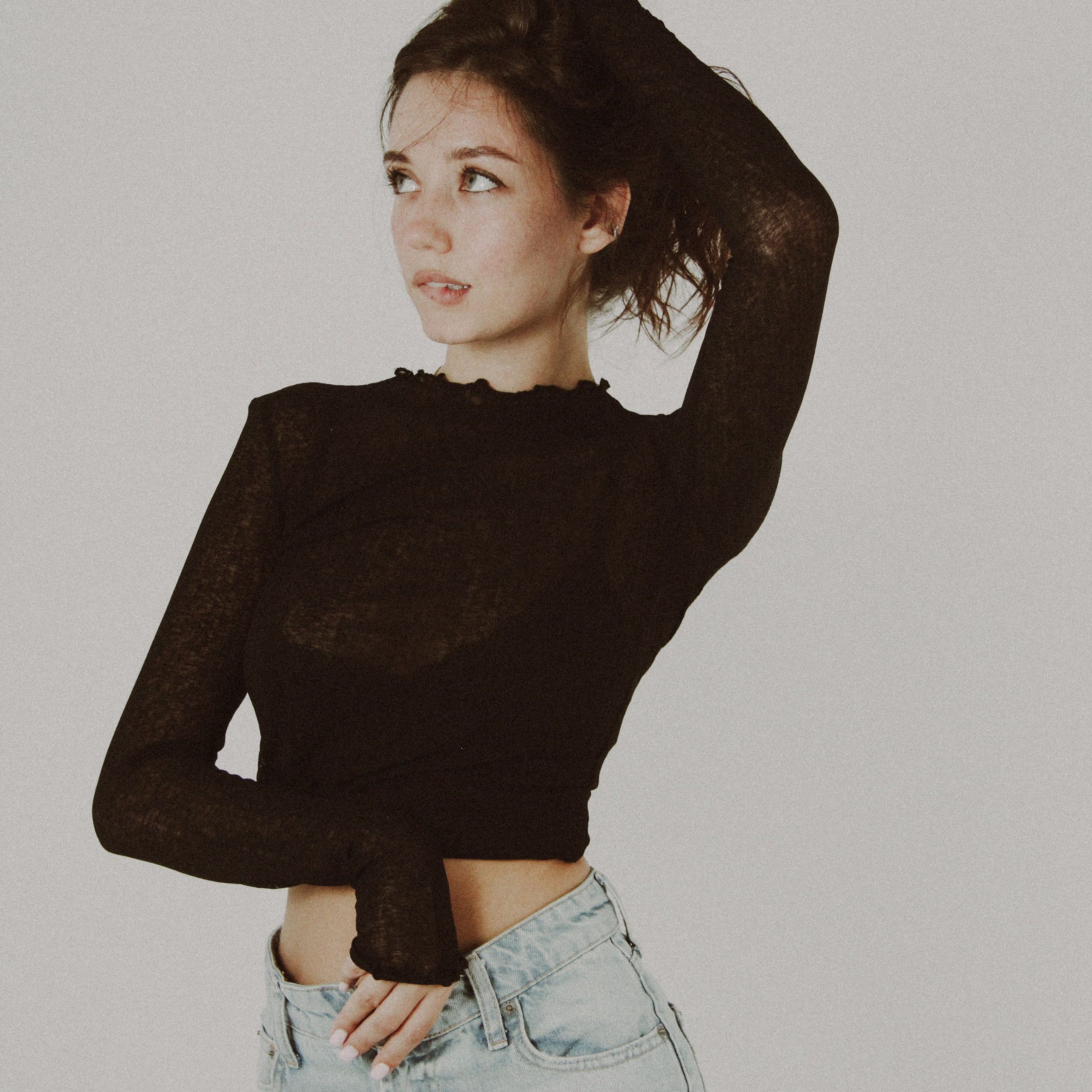 Женская студийная съёмка