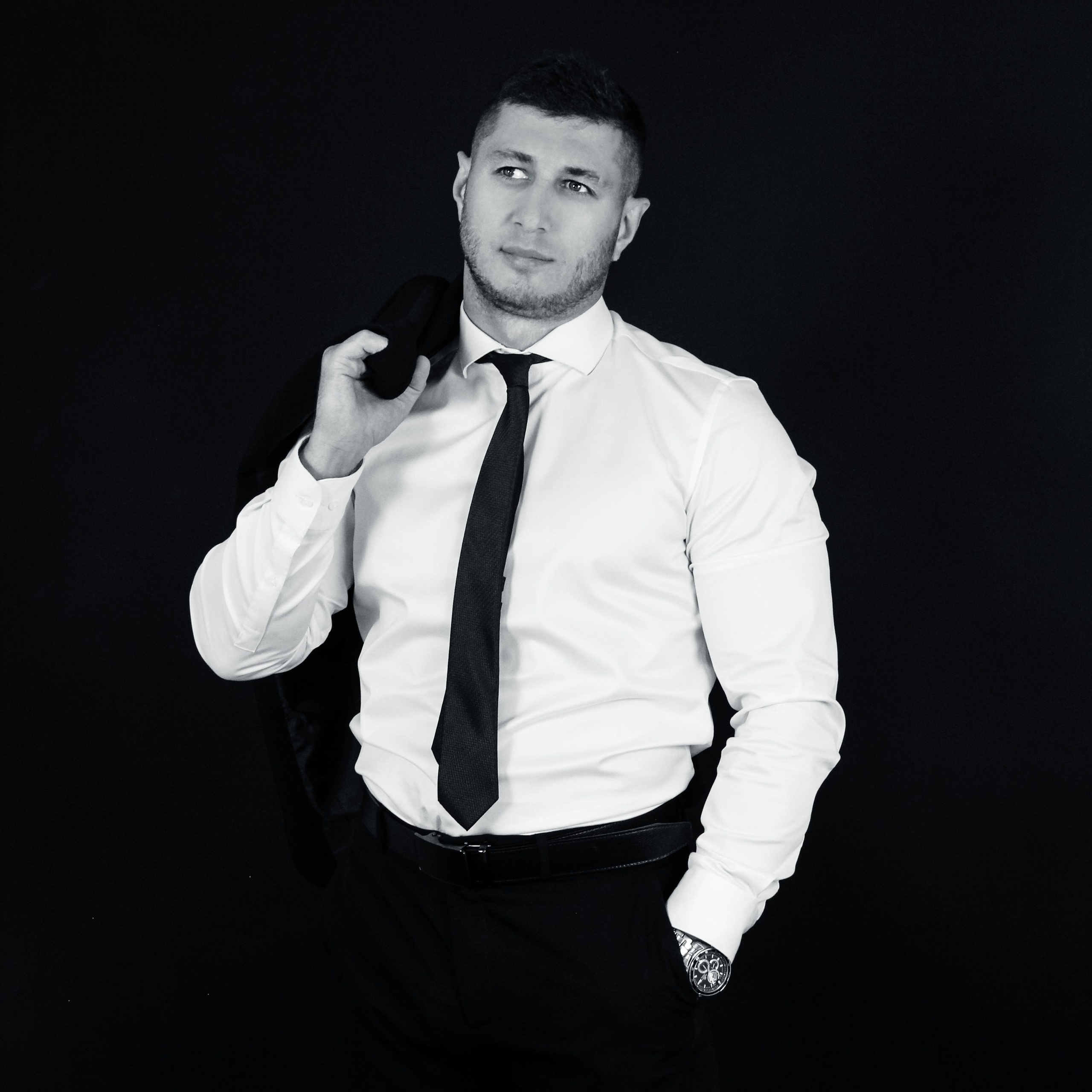 Мужская студийная съёмка