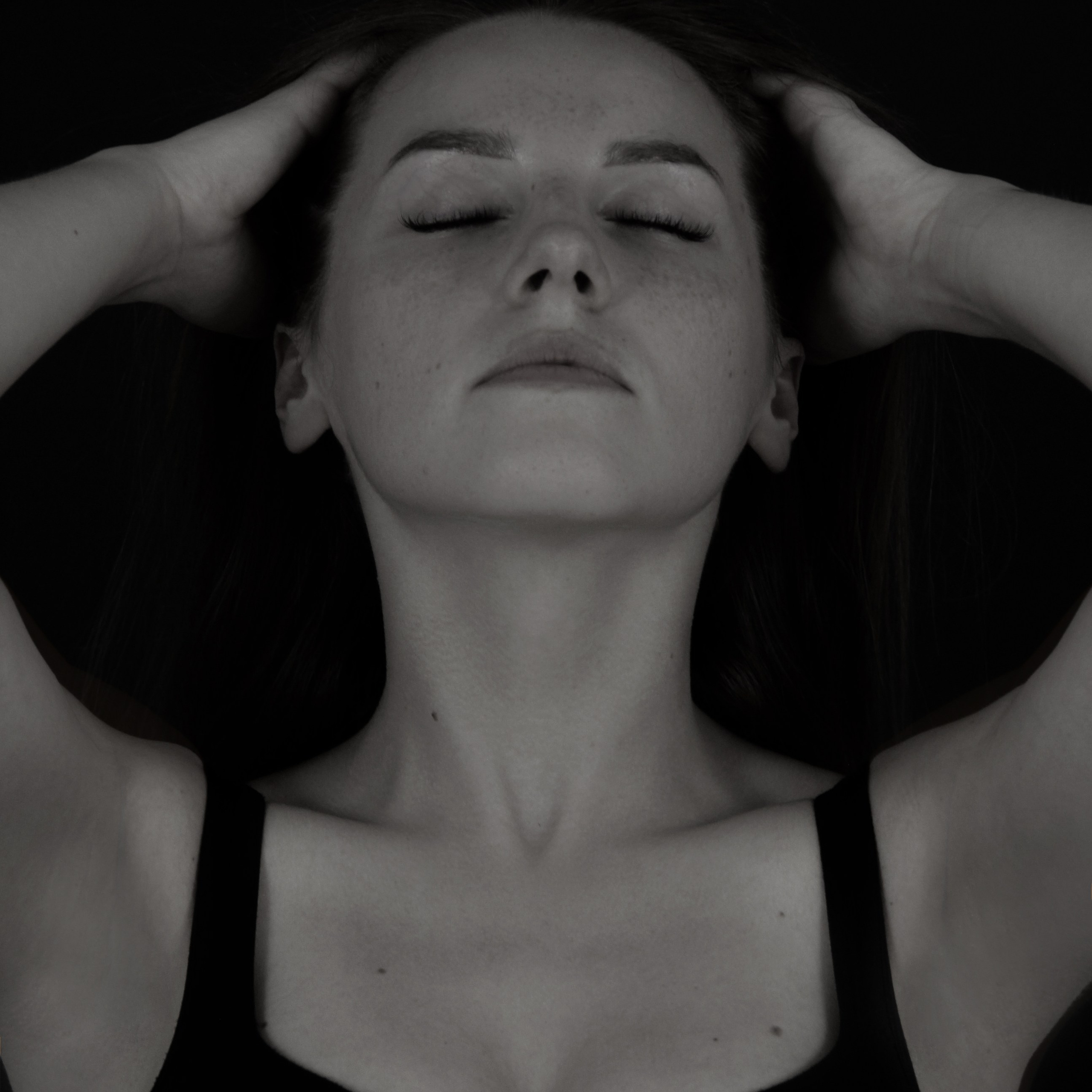 Женская студийная съёмка