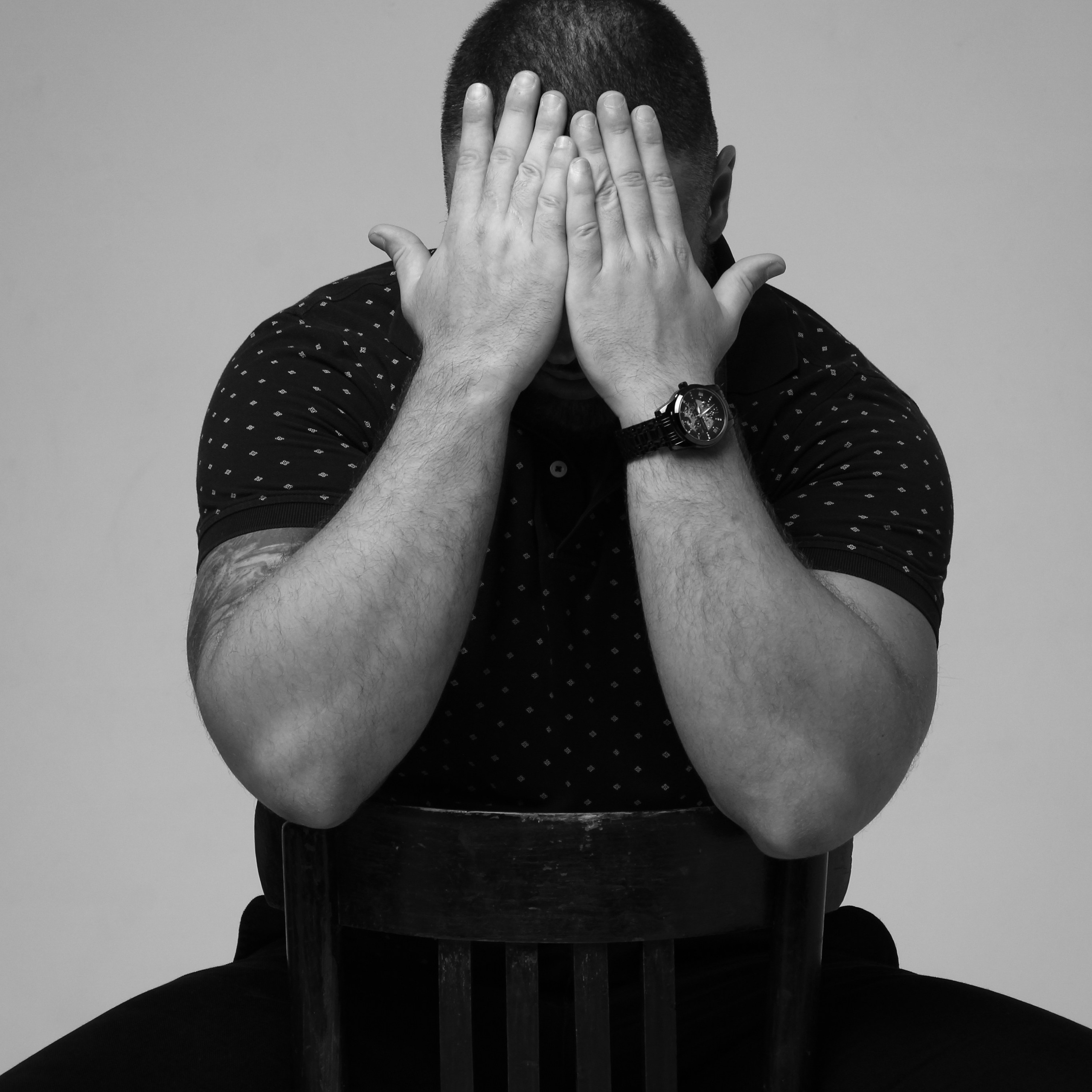 Мужская студийная съёмка