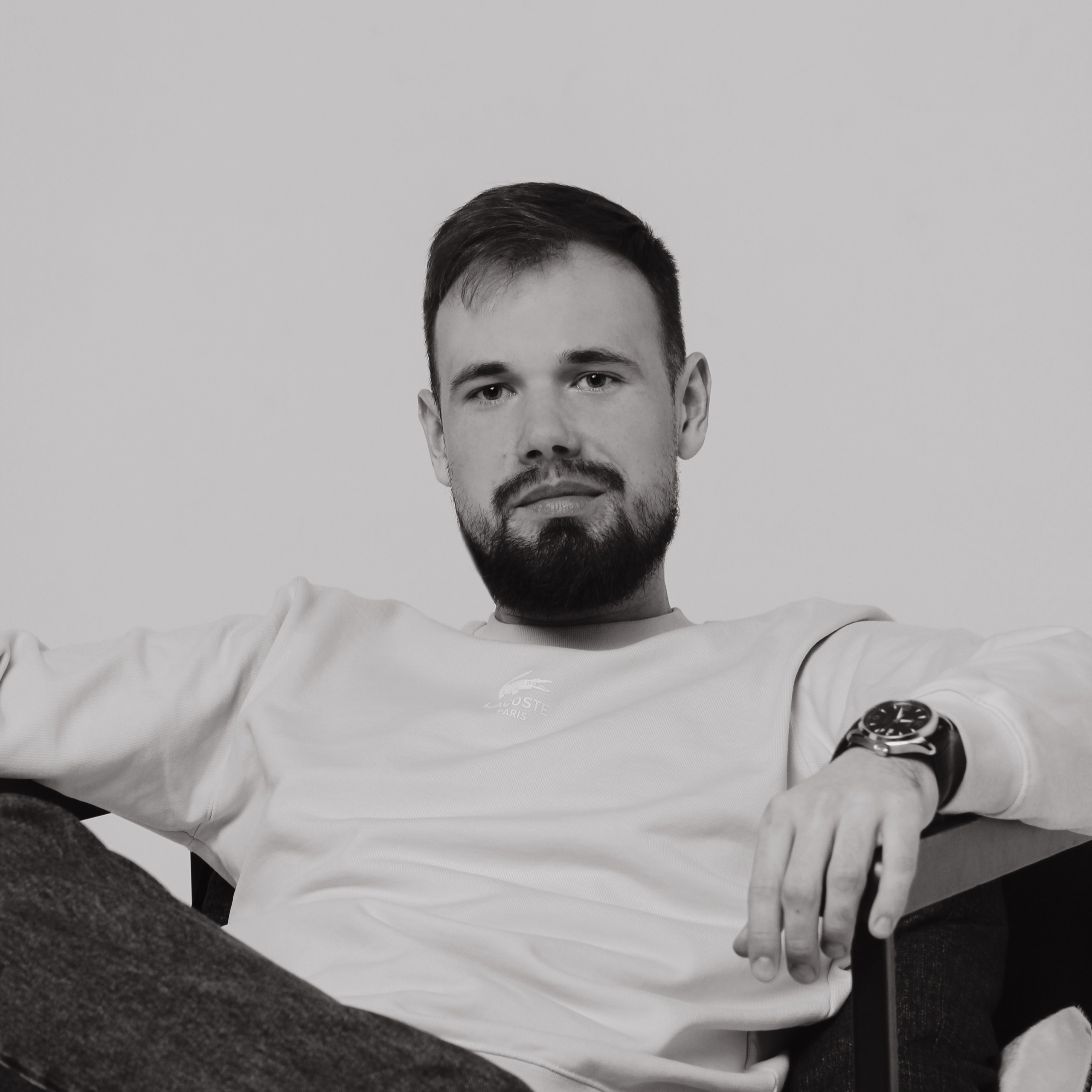 Мужская студийная съёмка