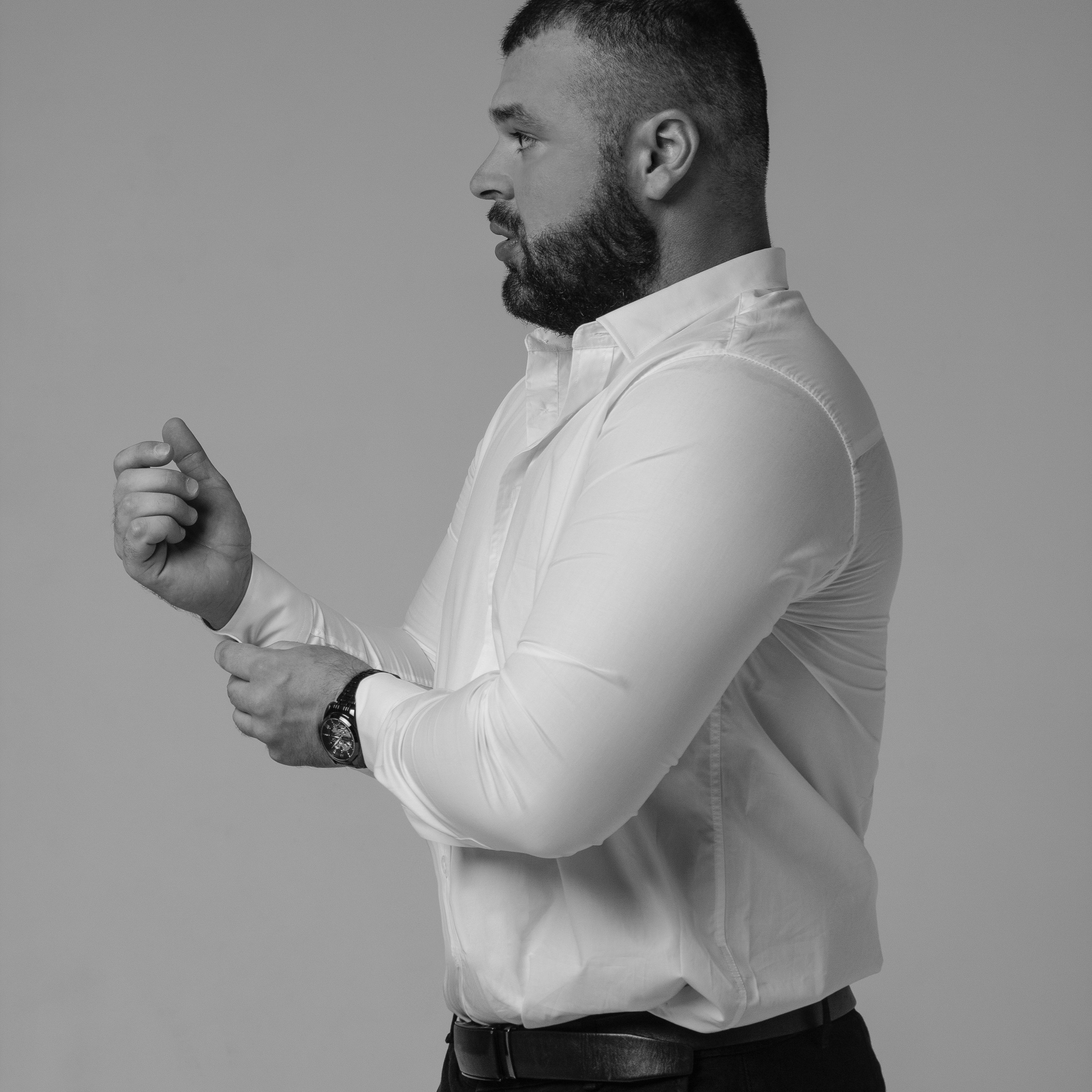 Мужская студийная съёмка