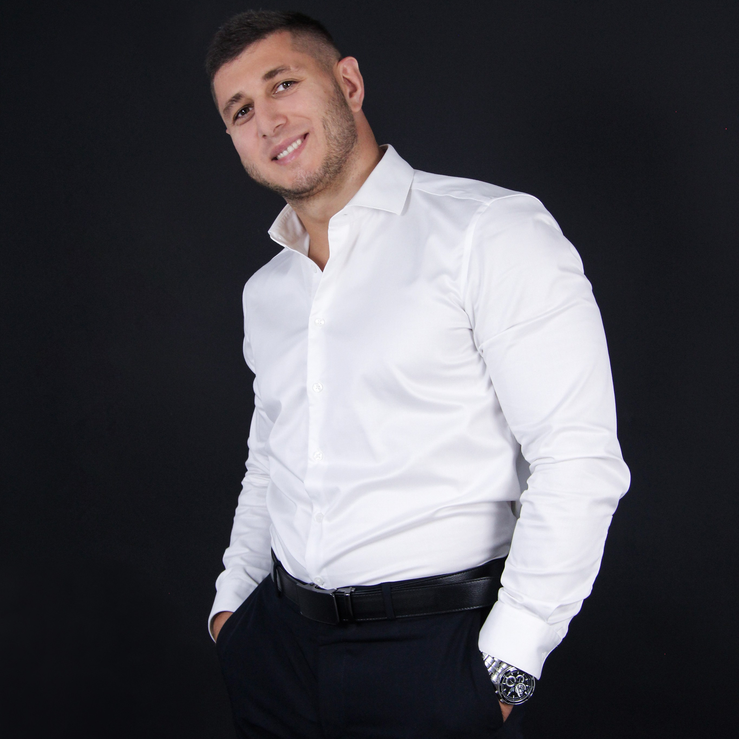 Мужская студийная съёмка