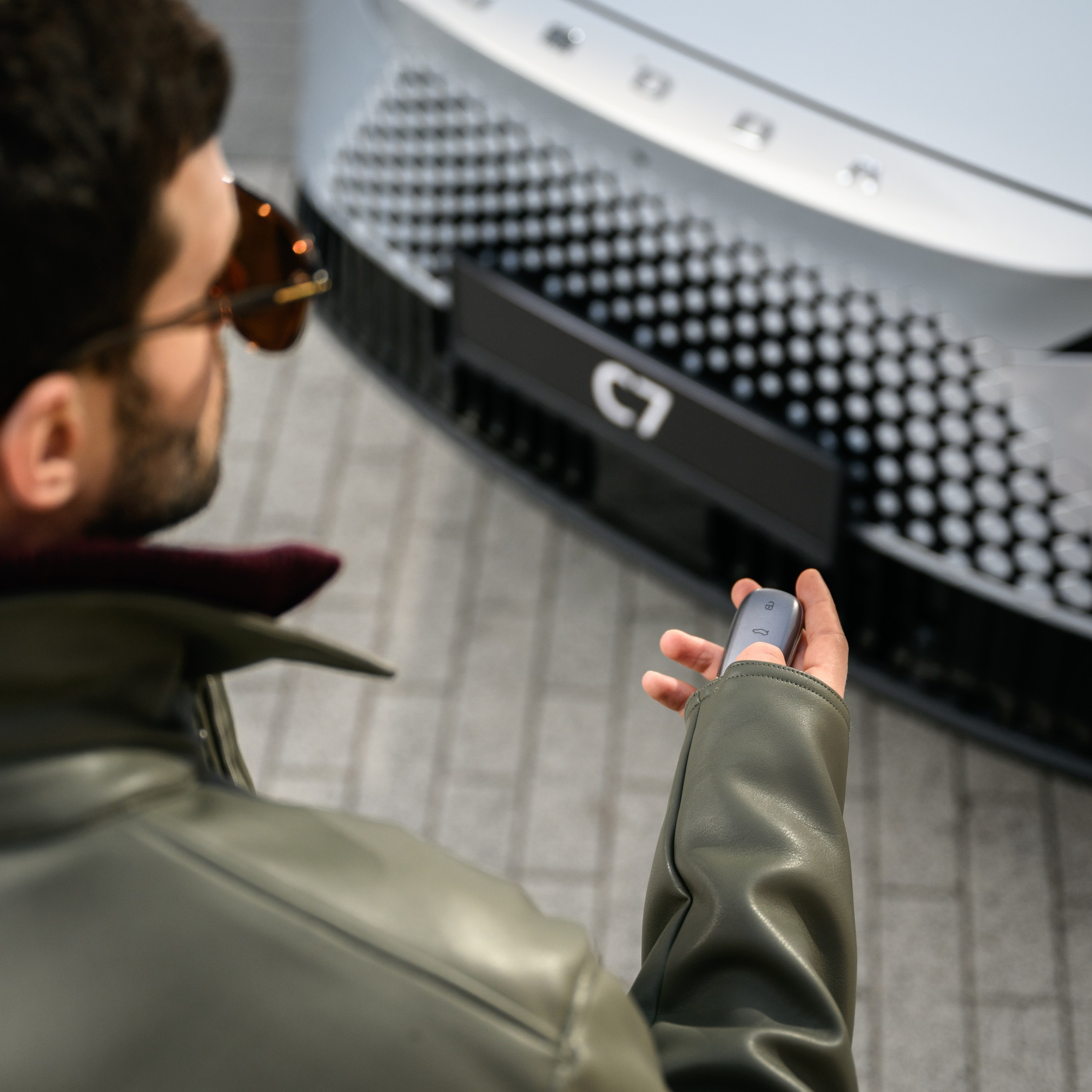 Съёмка автомобиля OMODA C7