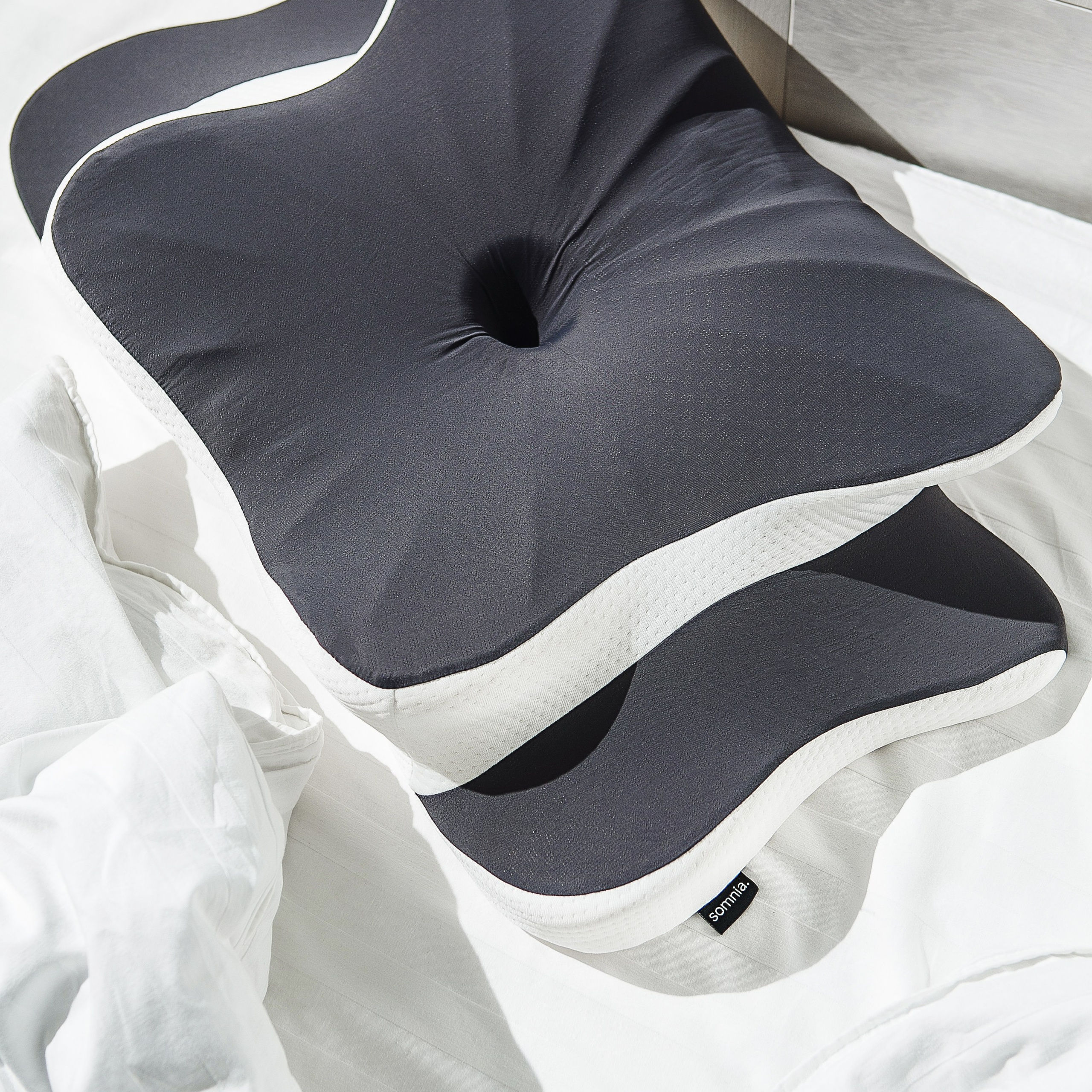 Ильшат Бикмиев — предметный фотограф. Каталог и рекламная съёмка для бизнеса Алматы. Качественные фото для бизнеса, маркетплейсов интернета