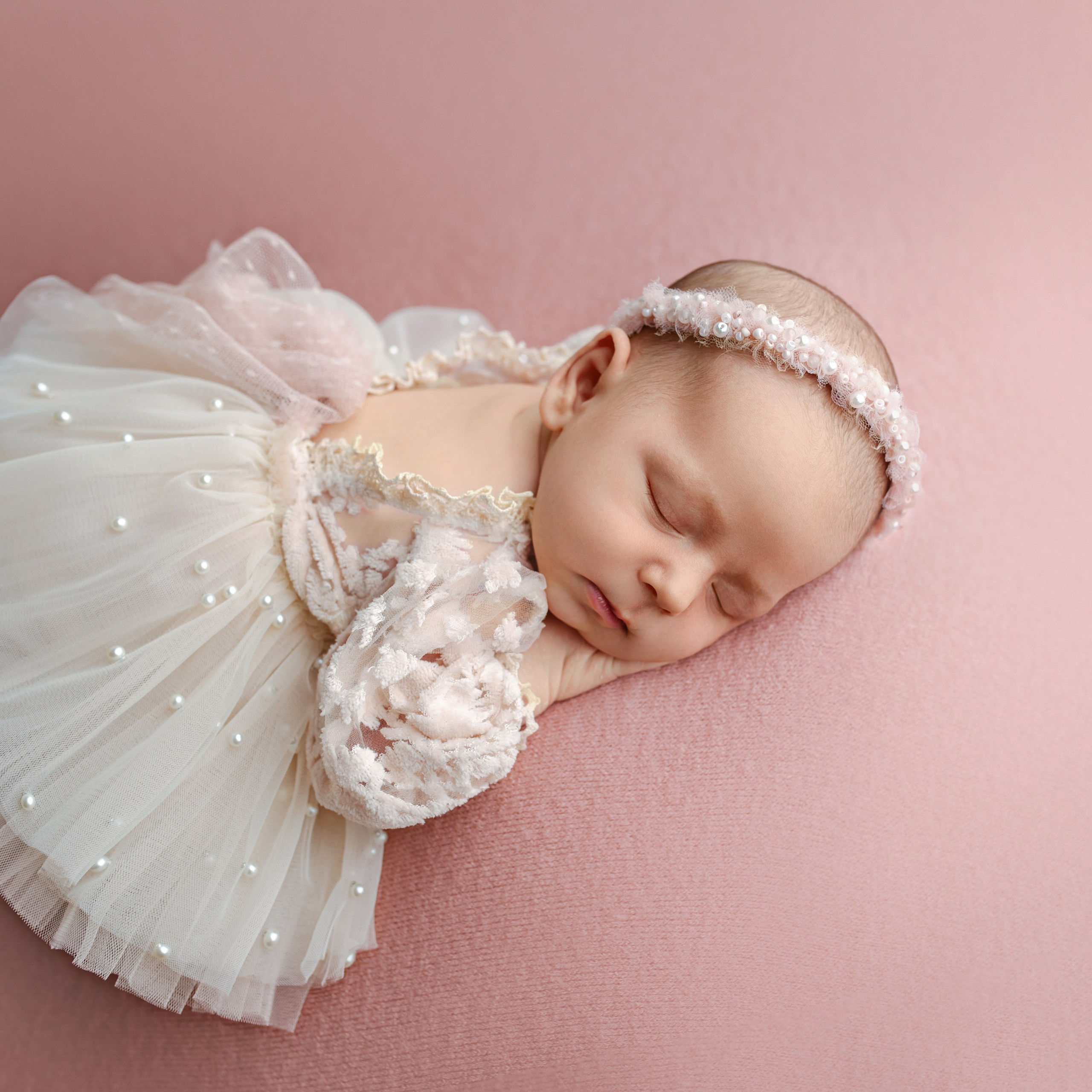 Образы из открытых съёмок. Профессиональный фотограф новорожденных в Воронеже Виктория Баева