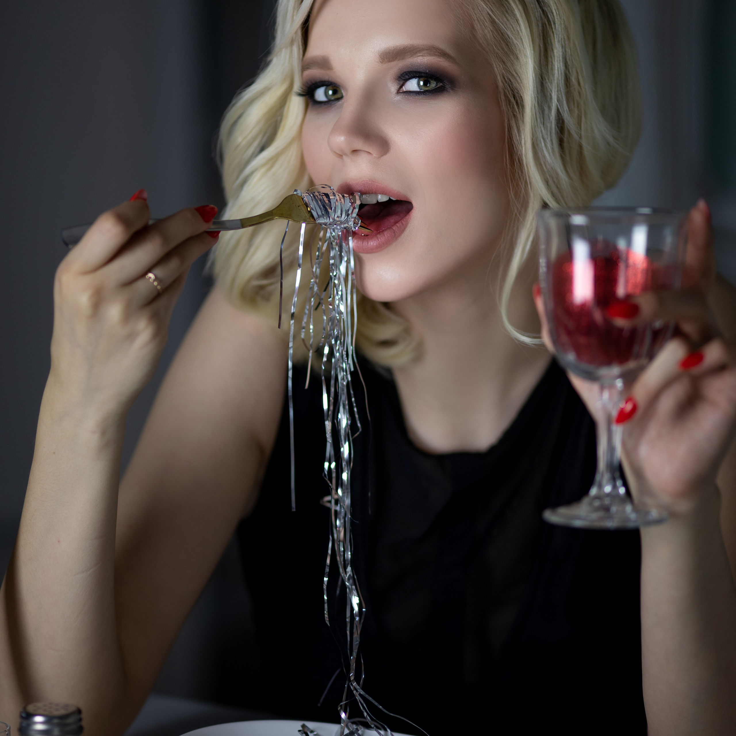 Блестяще (Парабель, фотостудия)