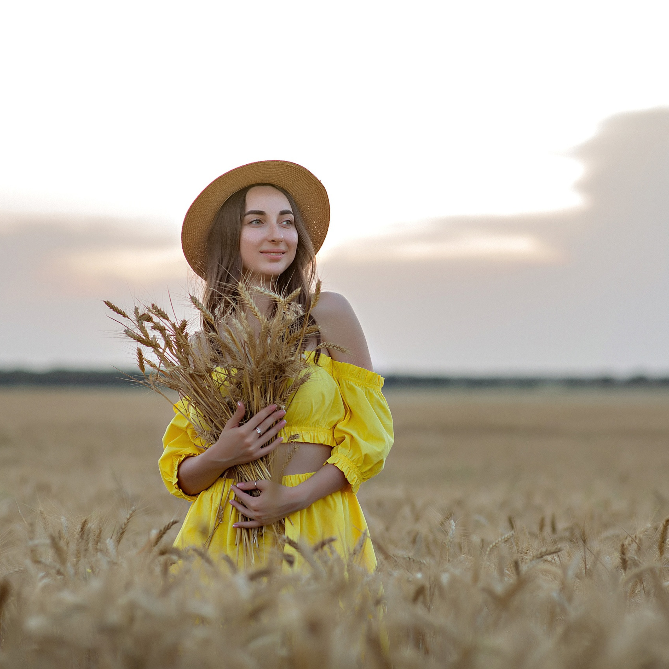 Прокат одежды. Фотограф-стилист Крым Прокат одежды в Крыму. Фотосессии в Крыму