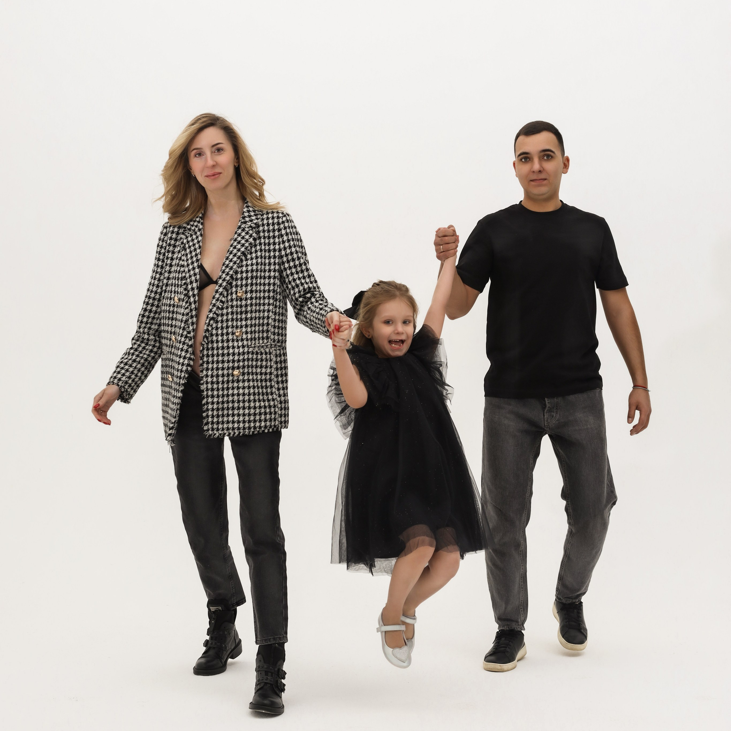 Влад, Женя и Ксю