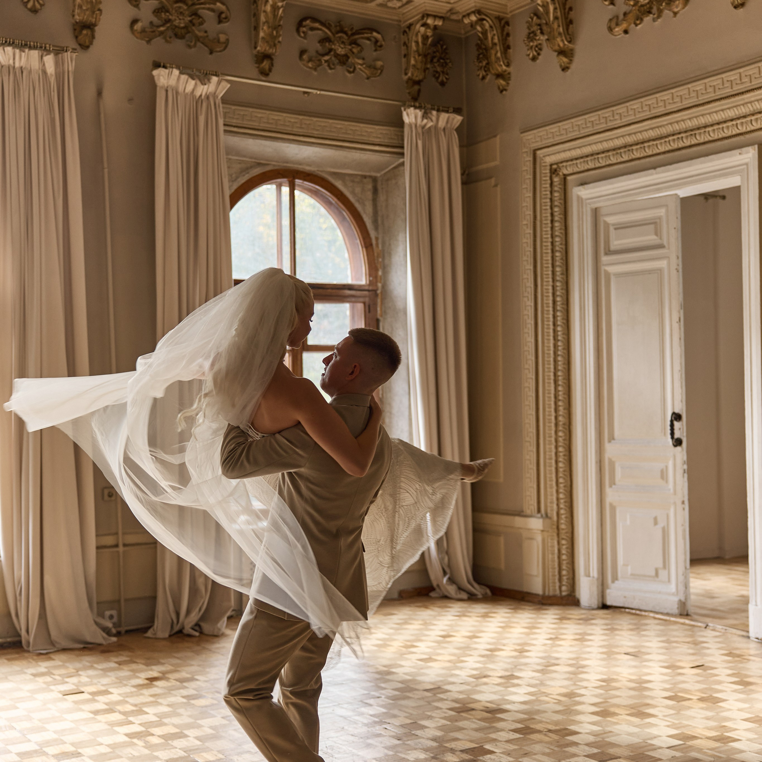 ИВАН И&nbsp;АЛИНА