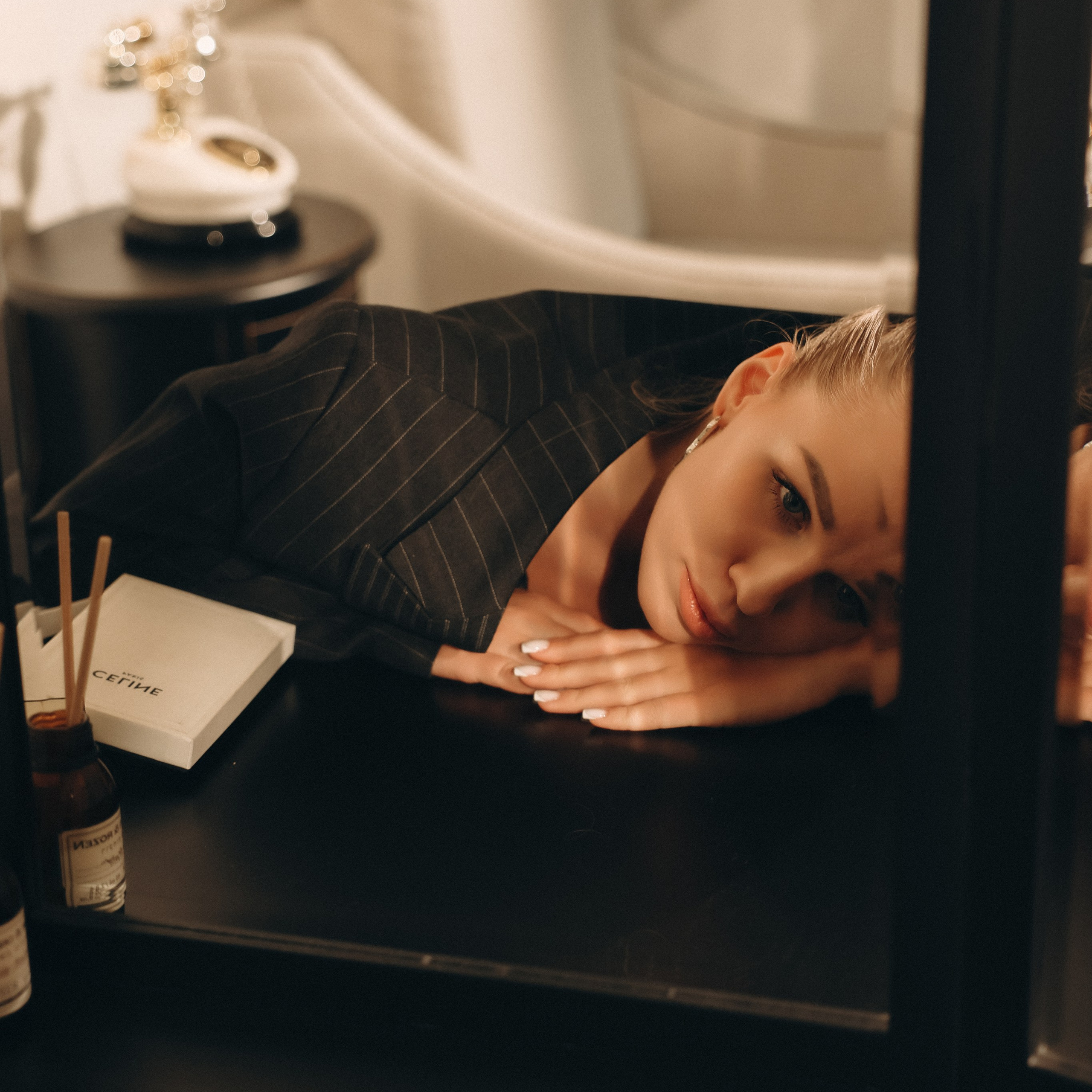 SASHA 13 point balcon