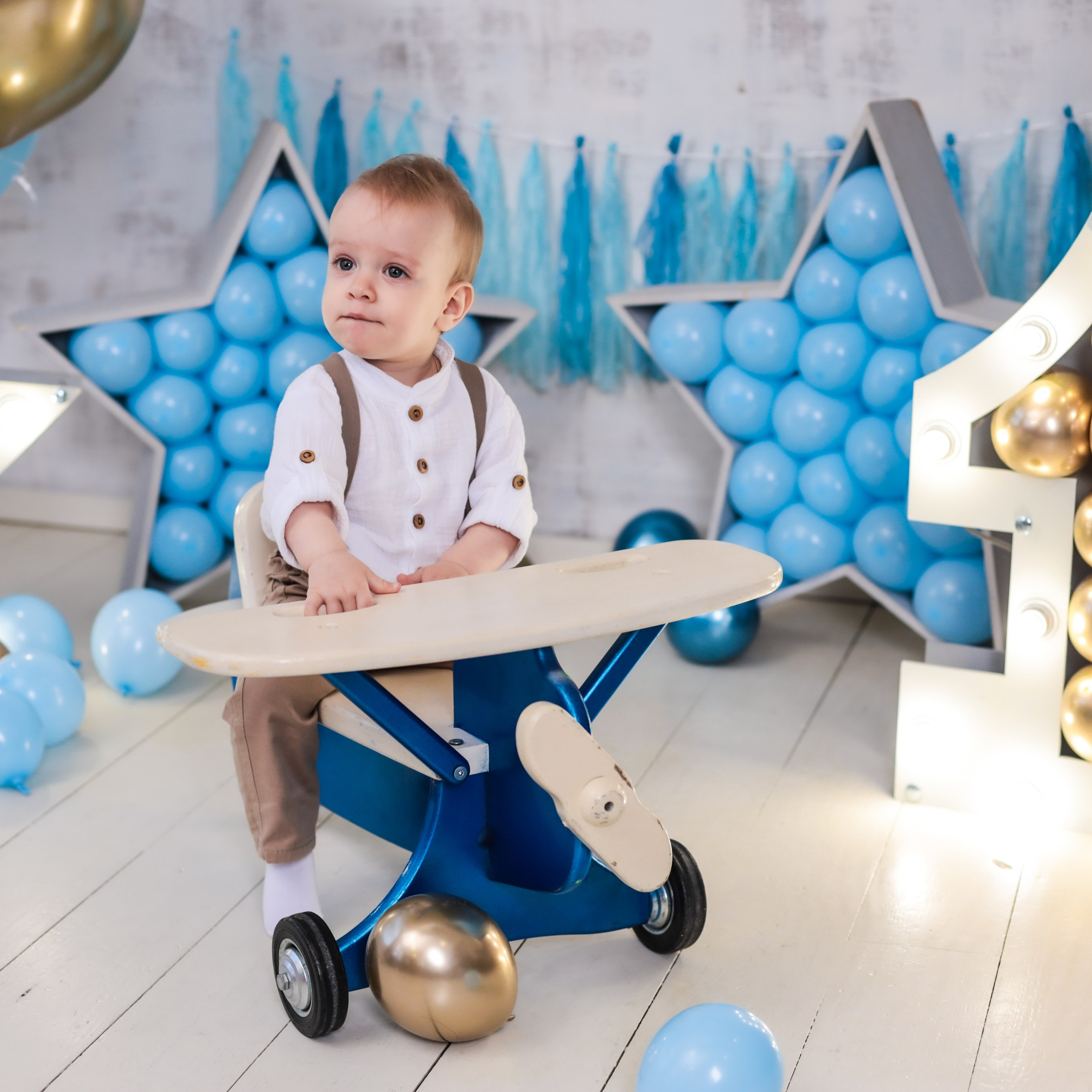 Матвей 1 годик