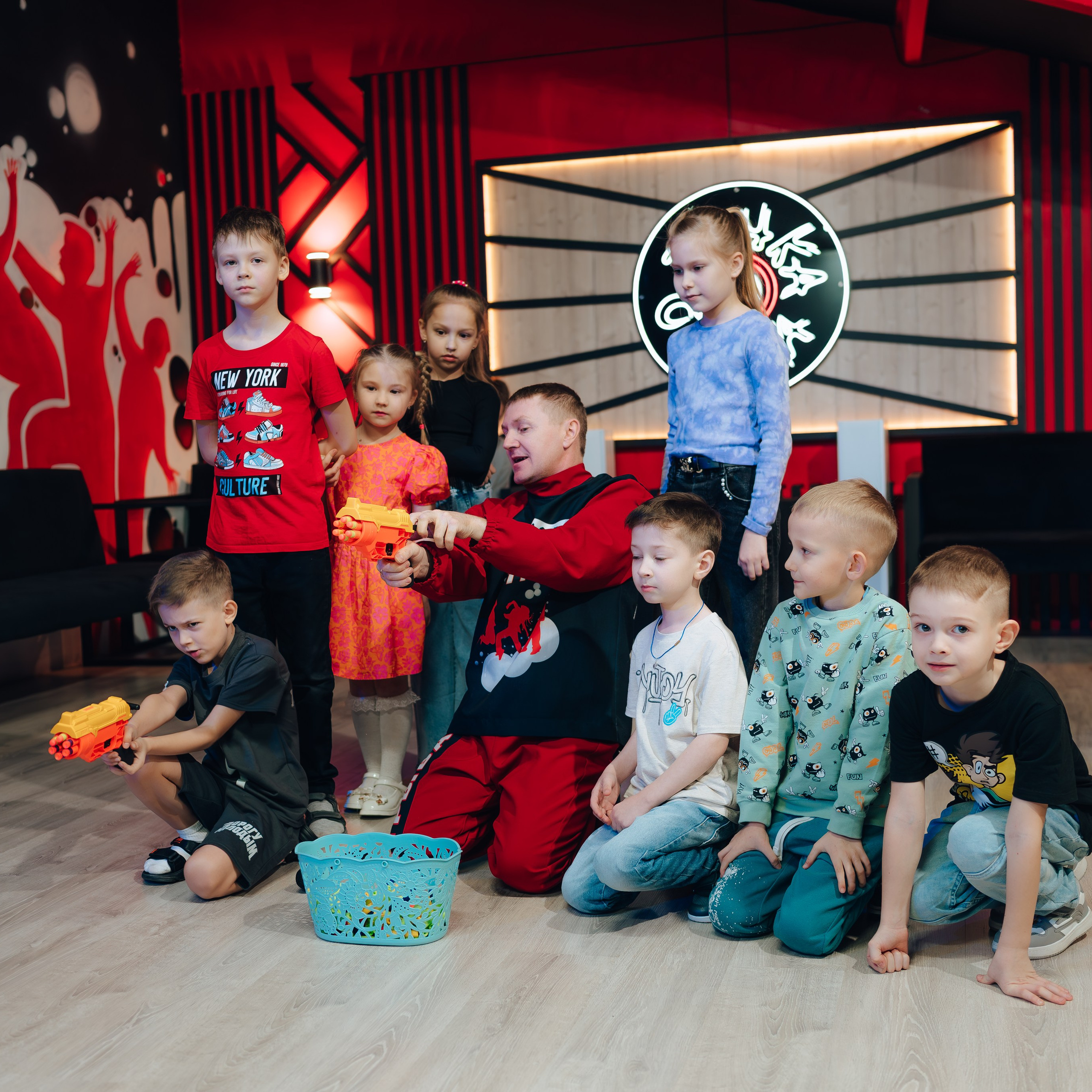 В ТОЧКЕ ОТРЫВА