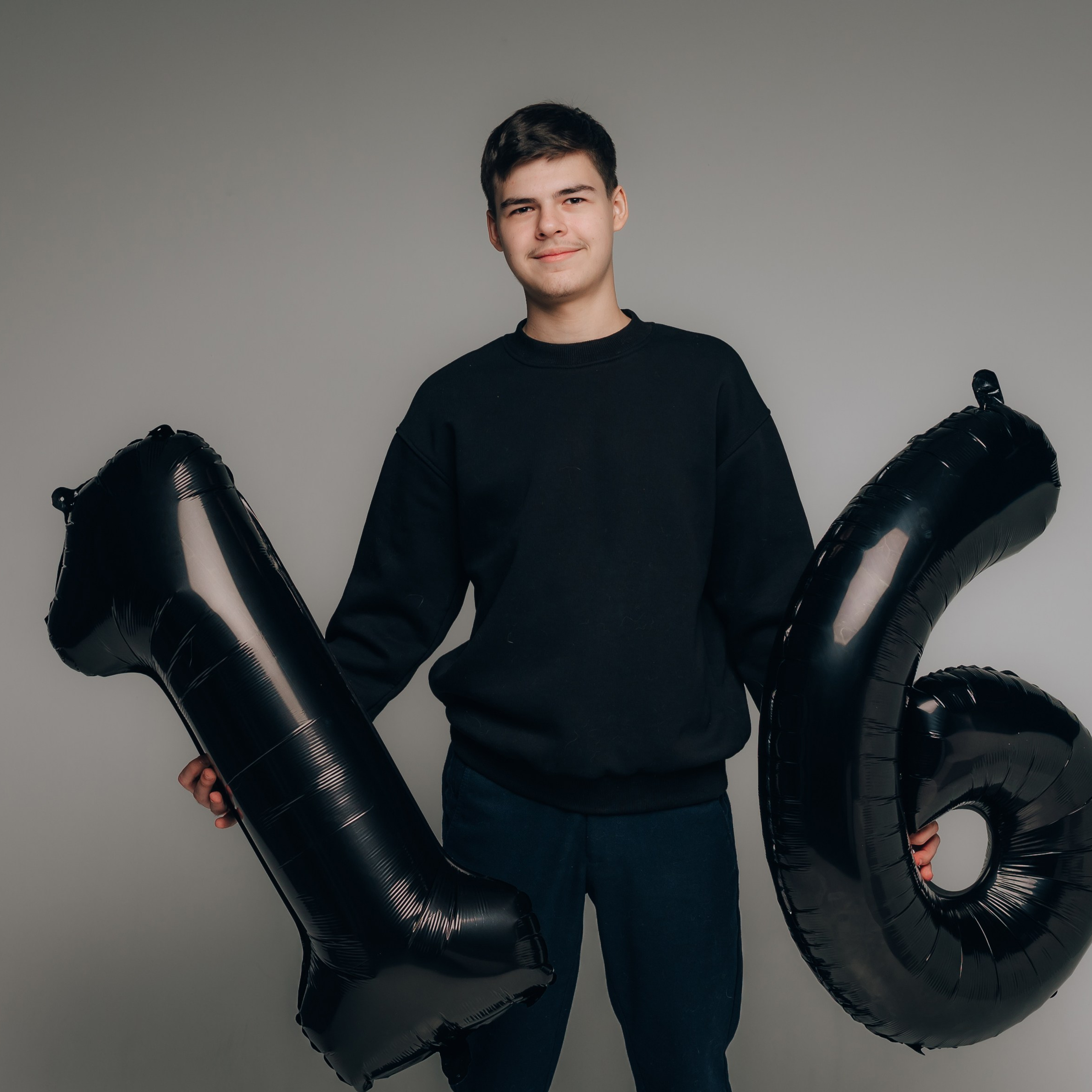 16 лет, с днем рождения