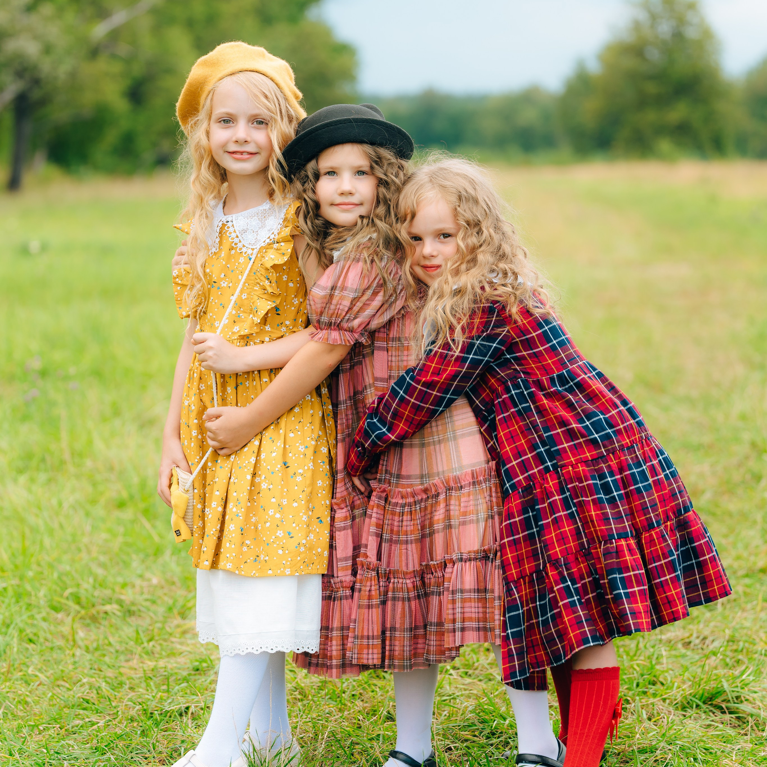 три подружки