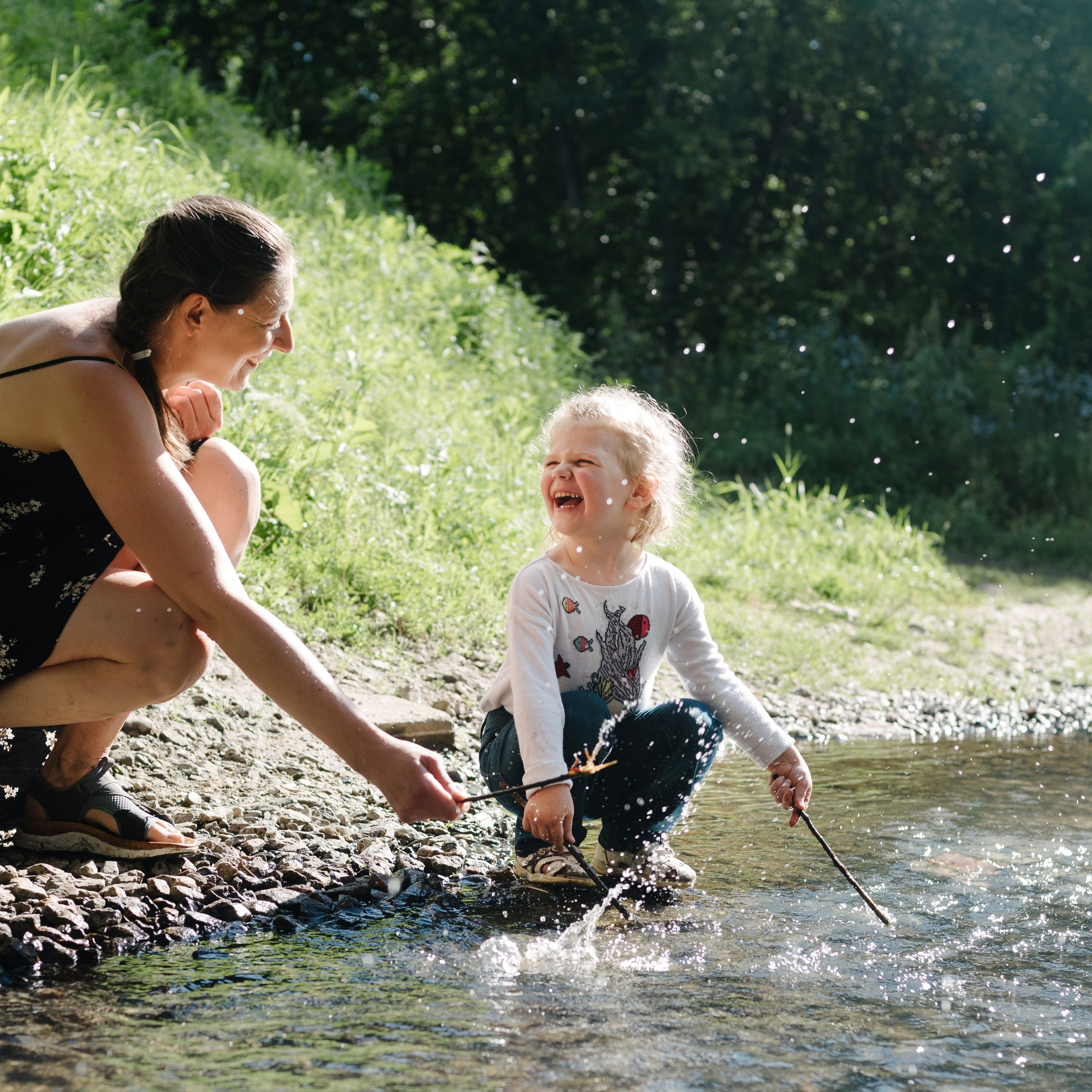 Настя и Василиса