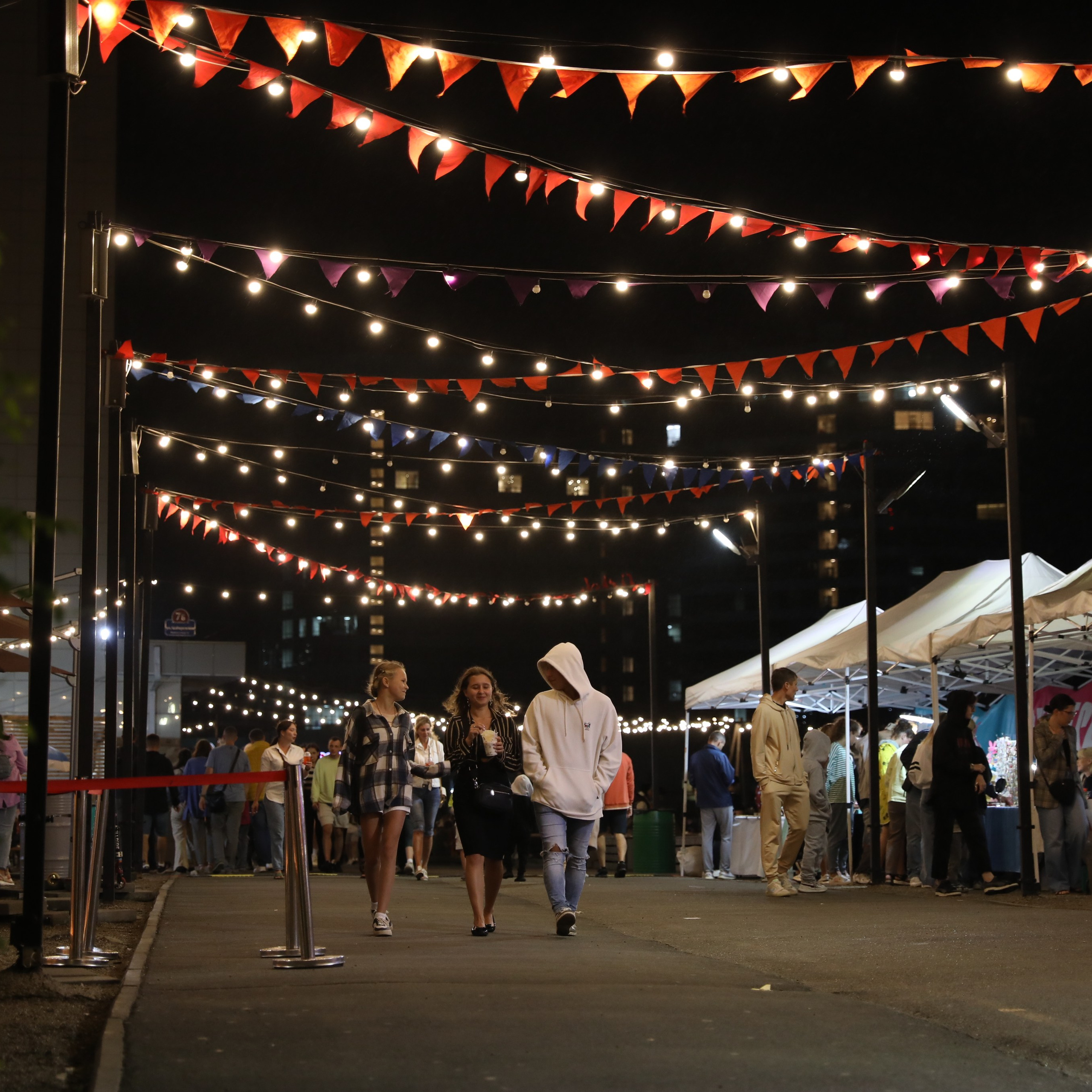 Уличная. Фотограф Владивосток Николай Тынько