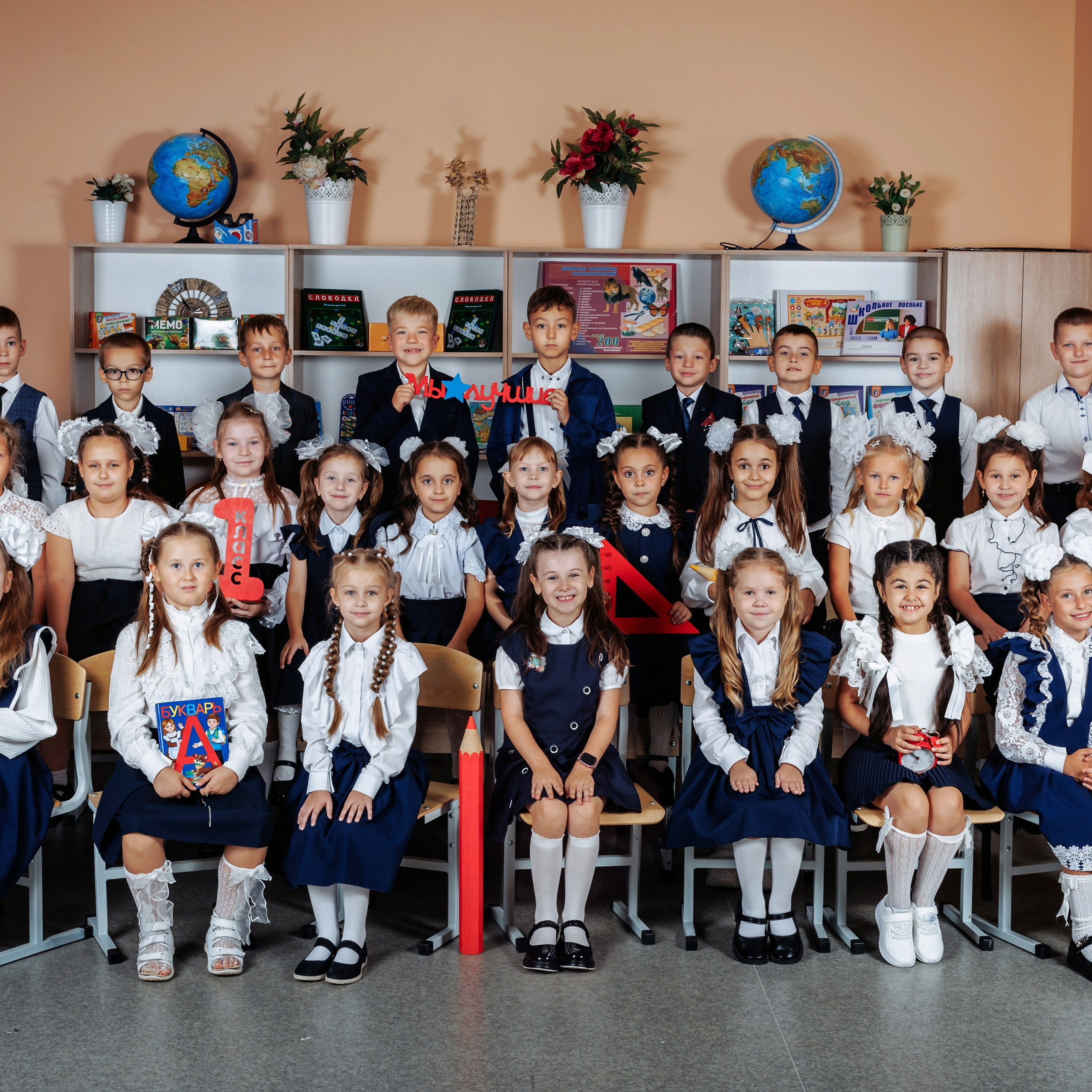 Отзывы. Выпускные школьные фото­альбомы для школ и детских садов в Волгограде и Волжском