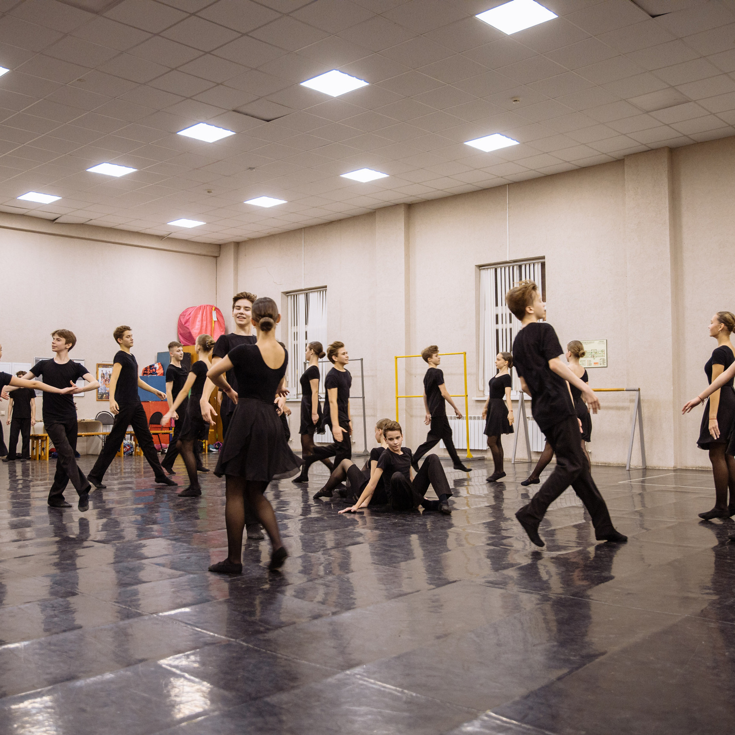 Отзывы. Выпускные школьные фото­альбомы для школ и детских садов в Волгограде и Волжском